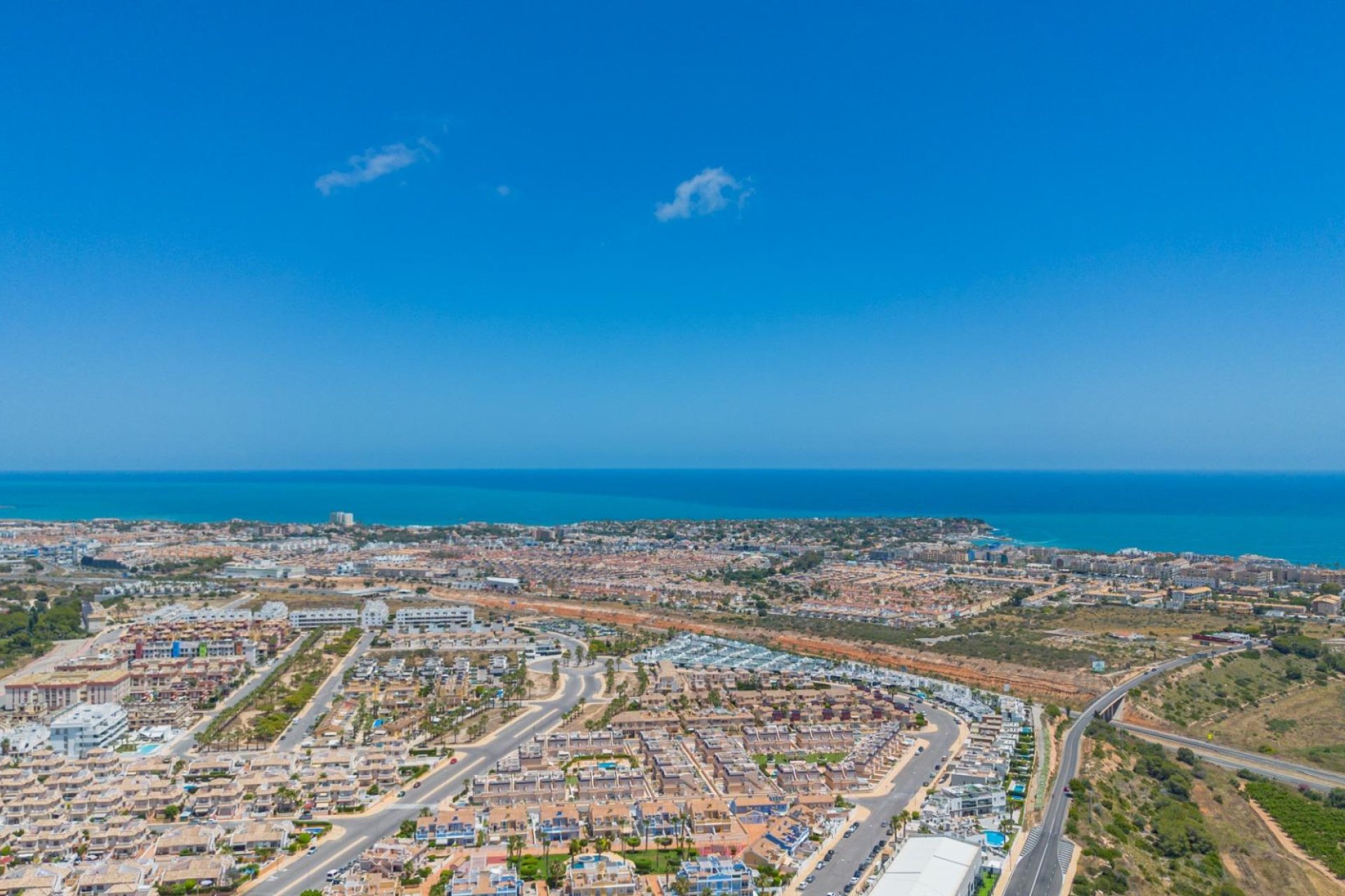 Resale - Villa -
Orihuela Costa - Lomas de Cabo Roig