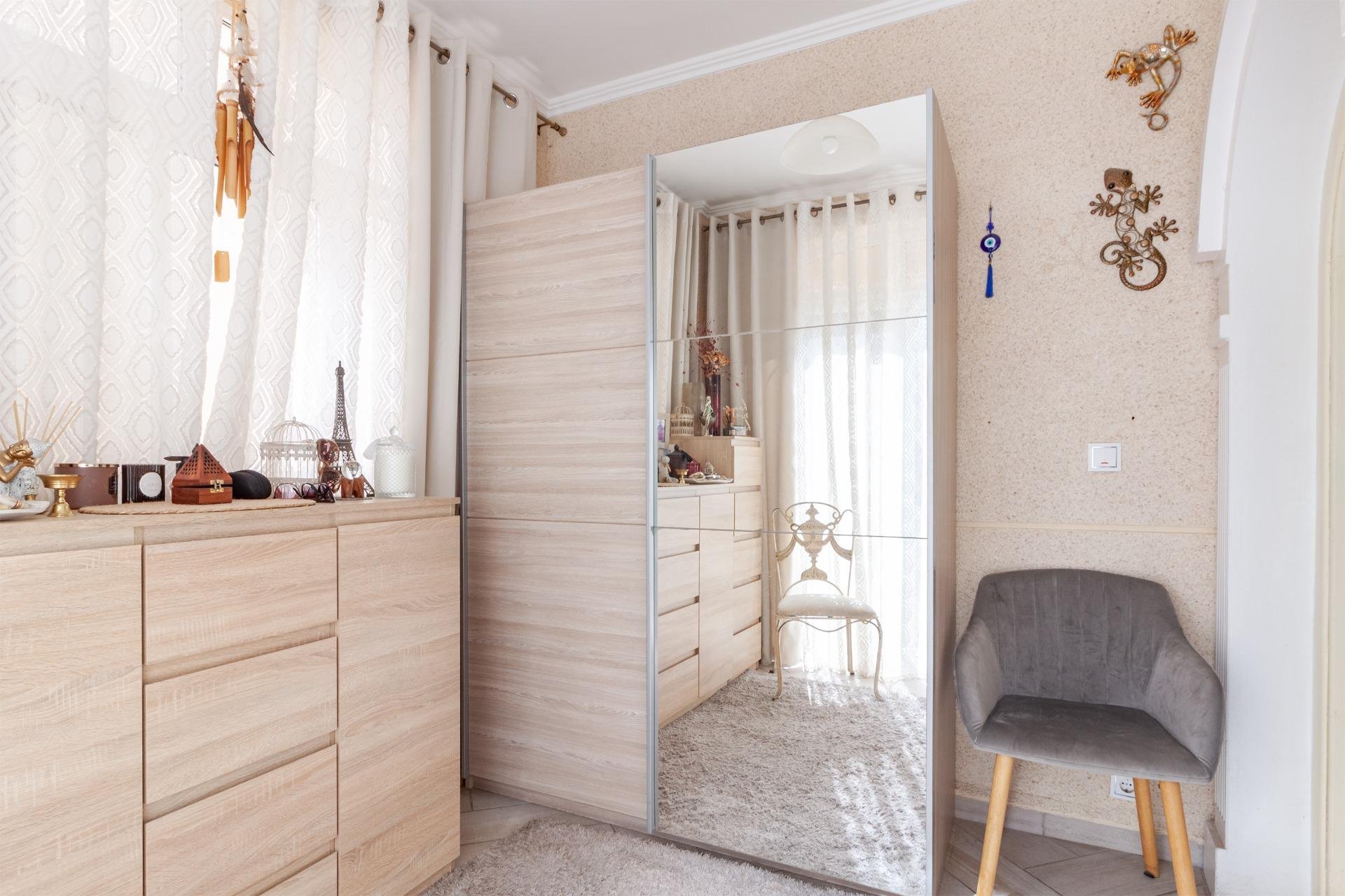 Resale - Villa -
Orihuela Costa - Los Almendros-la Florida