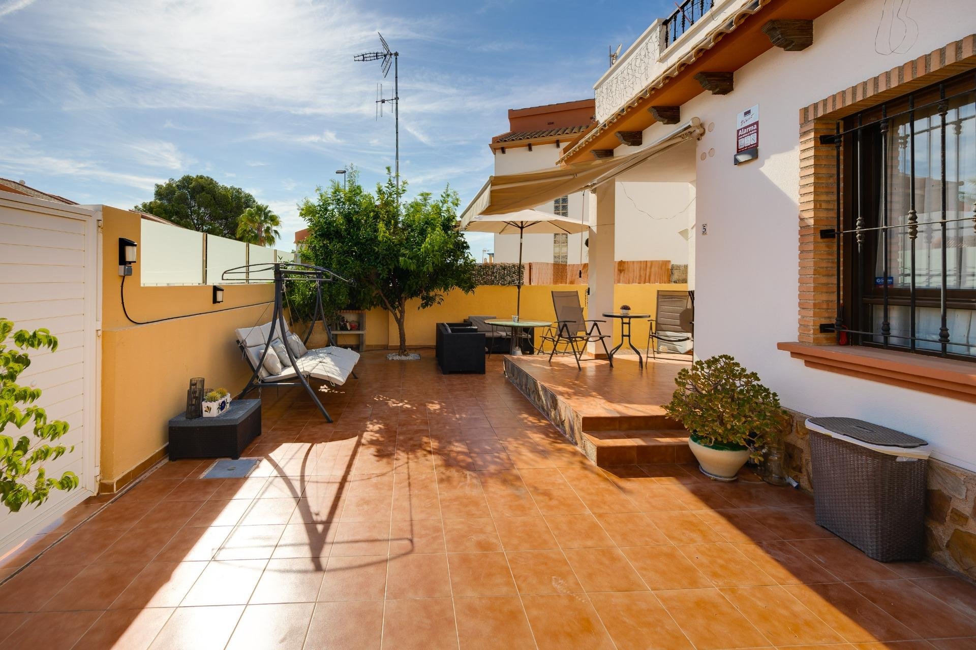 Resale - Villa -
Orihuela Costa - PAU 8