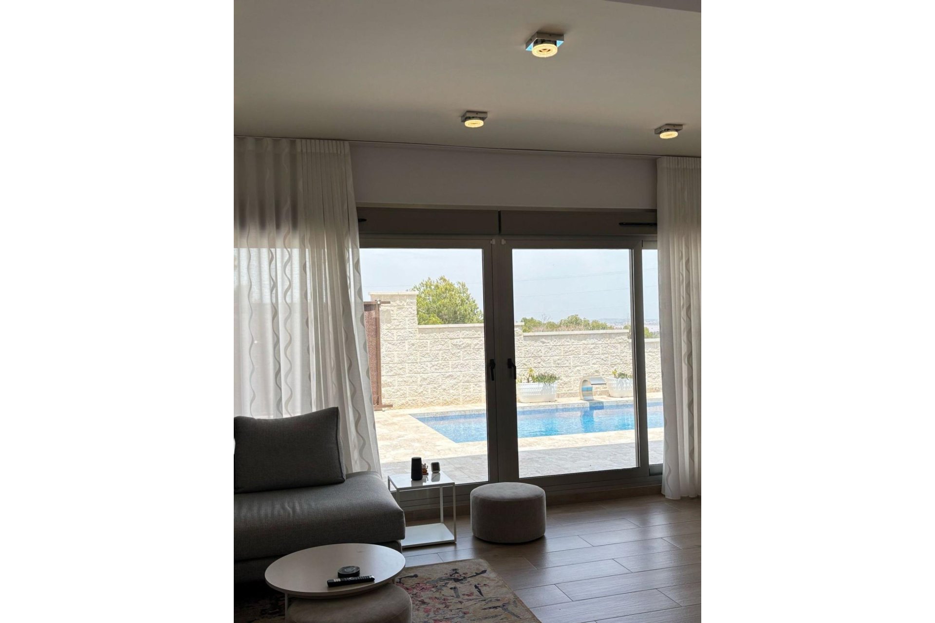 Resale - Villa -
Orihuela Costa - Villamartín-las Filipinas