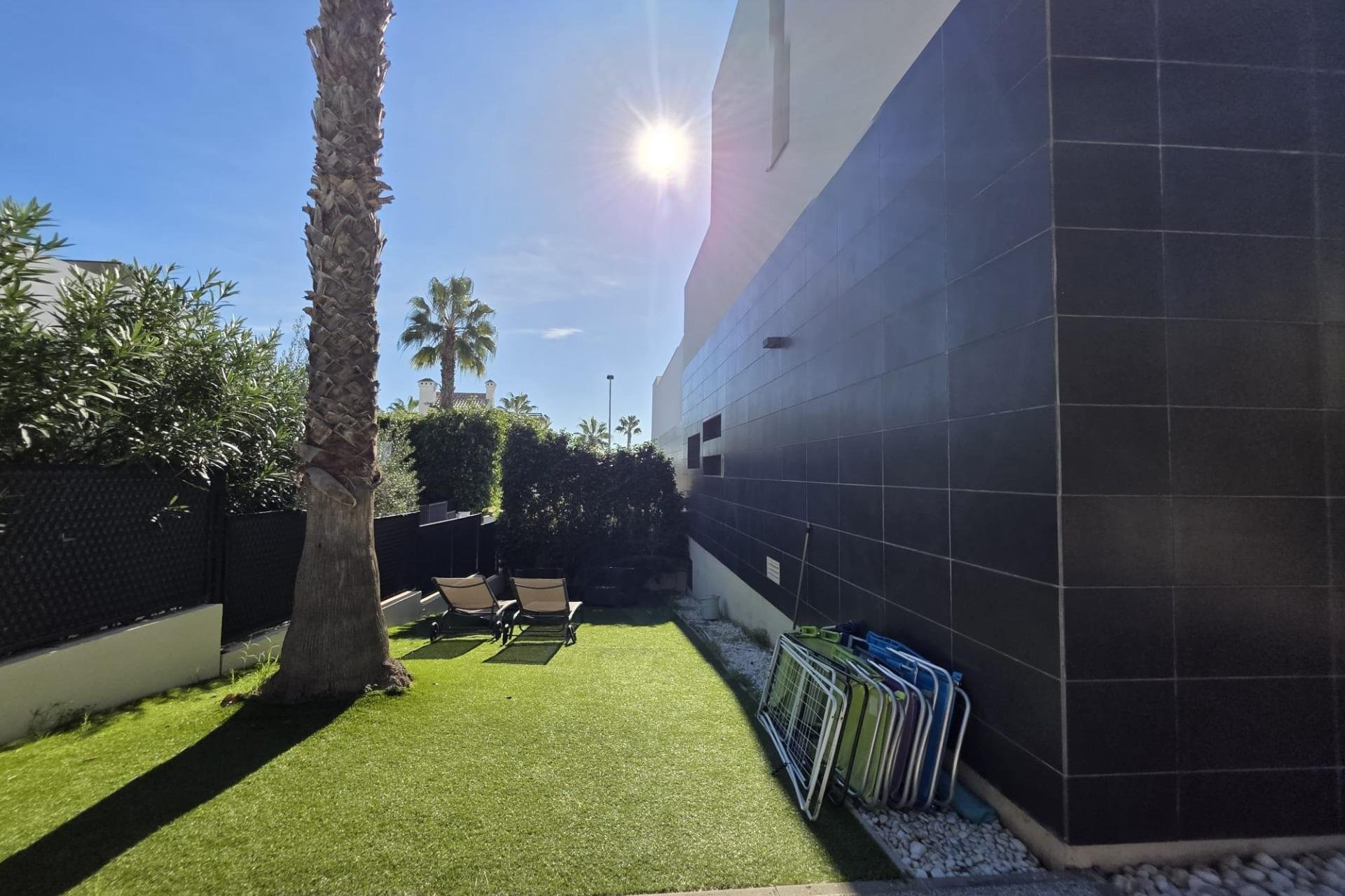 Resale - Villa -
Orihuela Costa - Villamartín