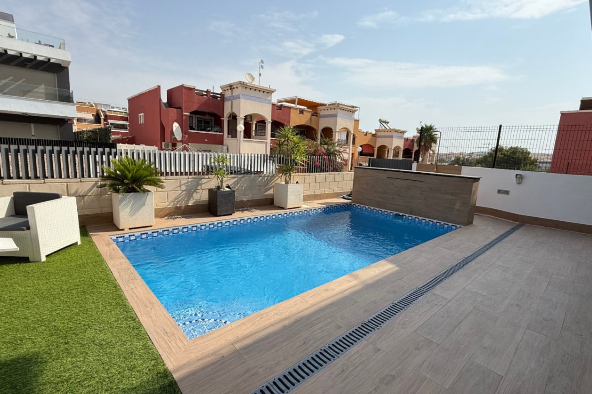 Resale - Villa -
Orihuela - Inland