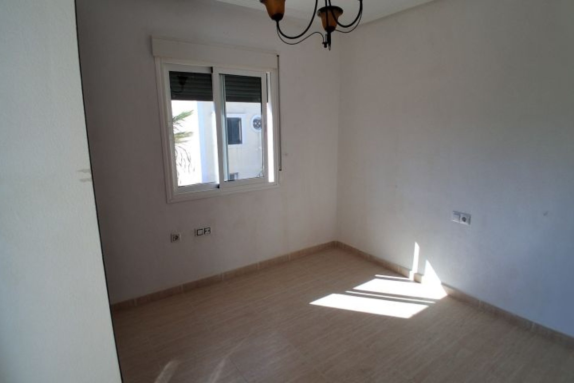 Resale - Villa -
Orihuela - Inland