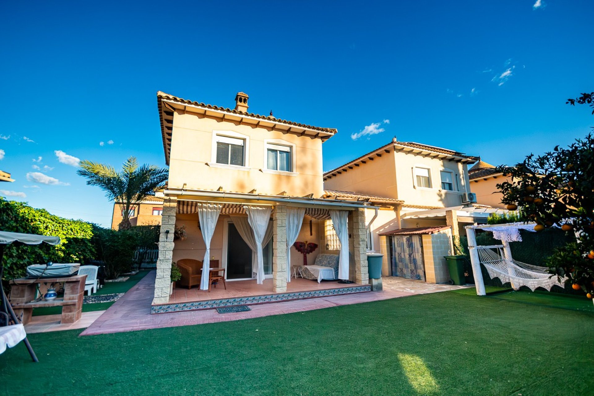 Resale - Villa -
Orihuela - Inland