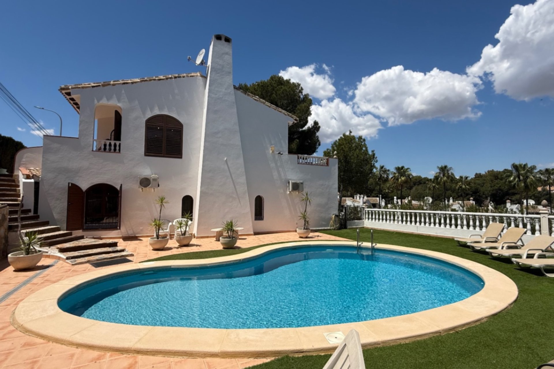 Resale - Villa -
Orihuela - Inland