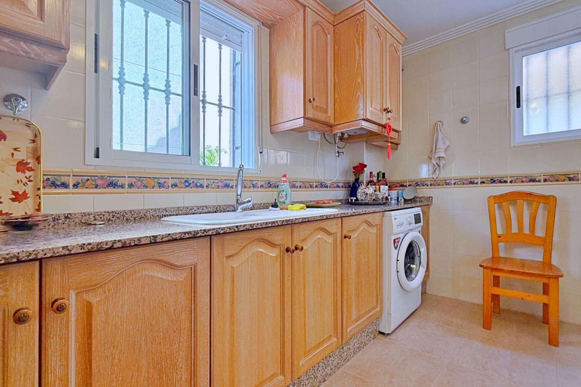 Resale - Villa -
Orihuela - Inland
