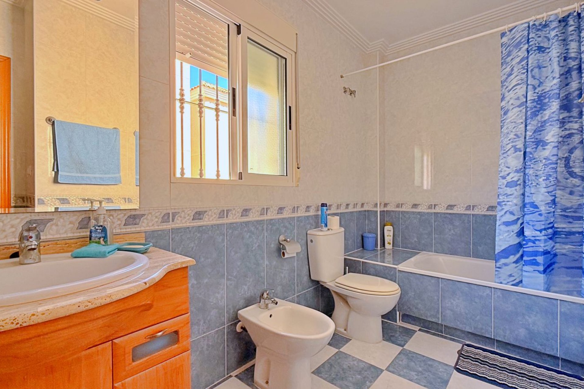 Resale - Villa -
Orihuela - Inland