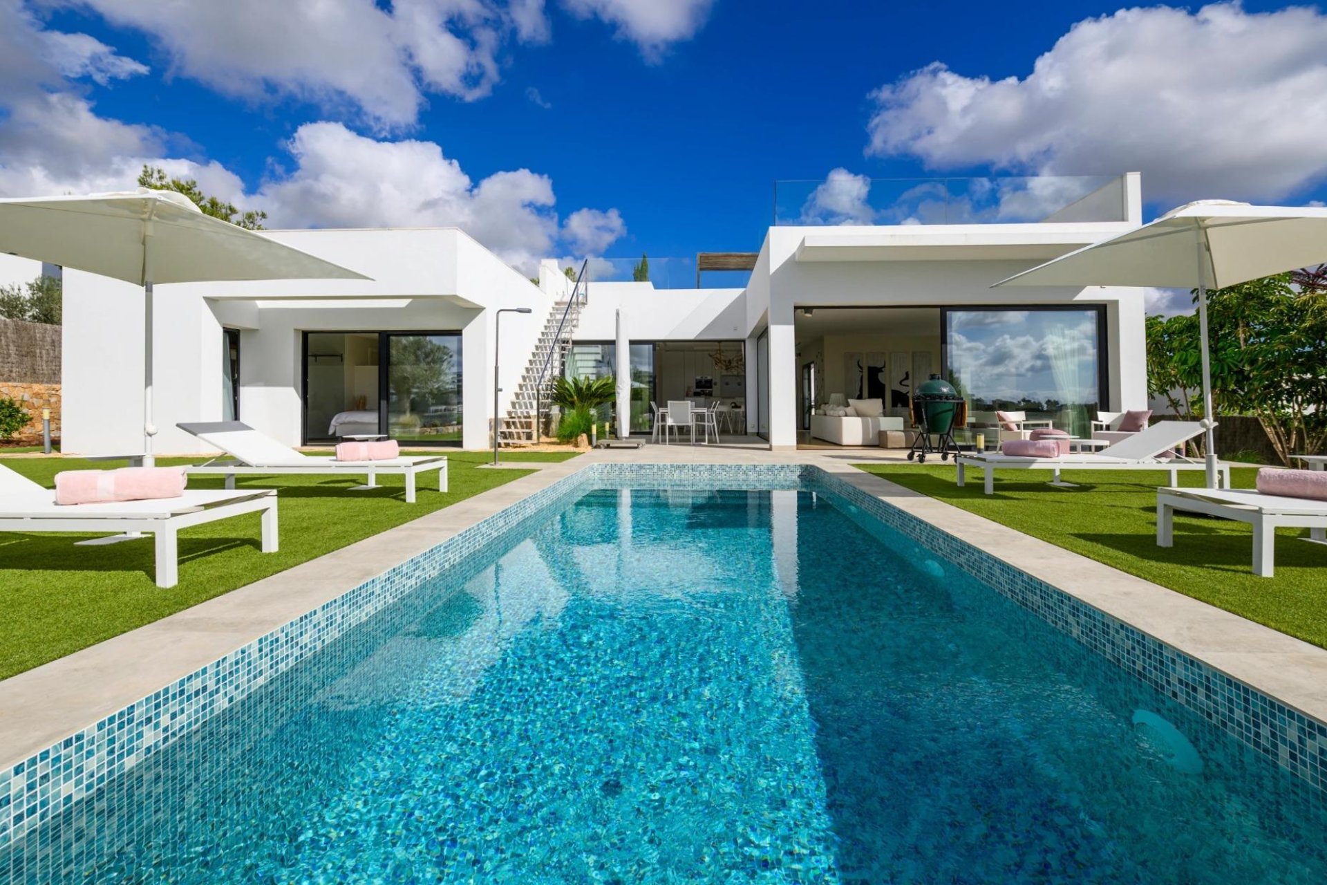 Resale - Villa -
Orihuela - Inland