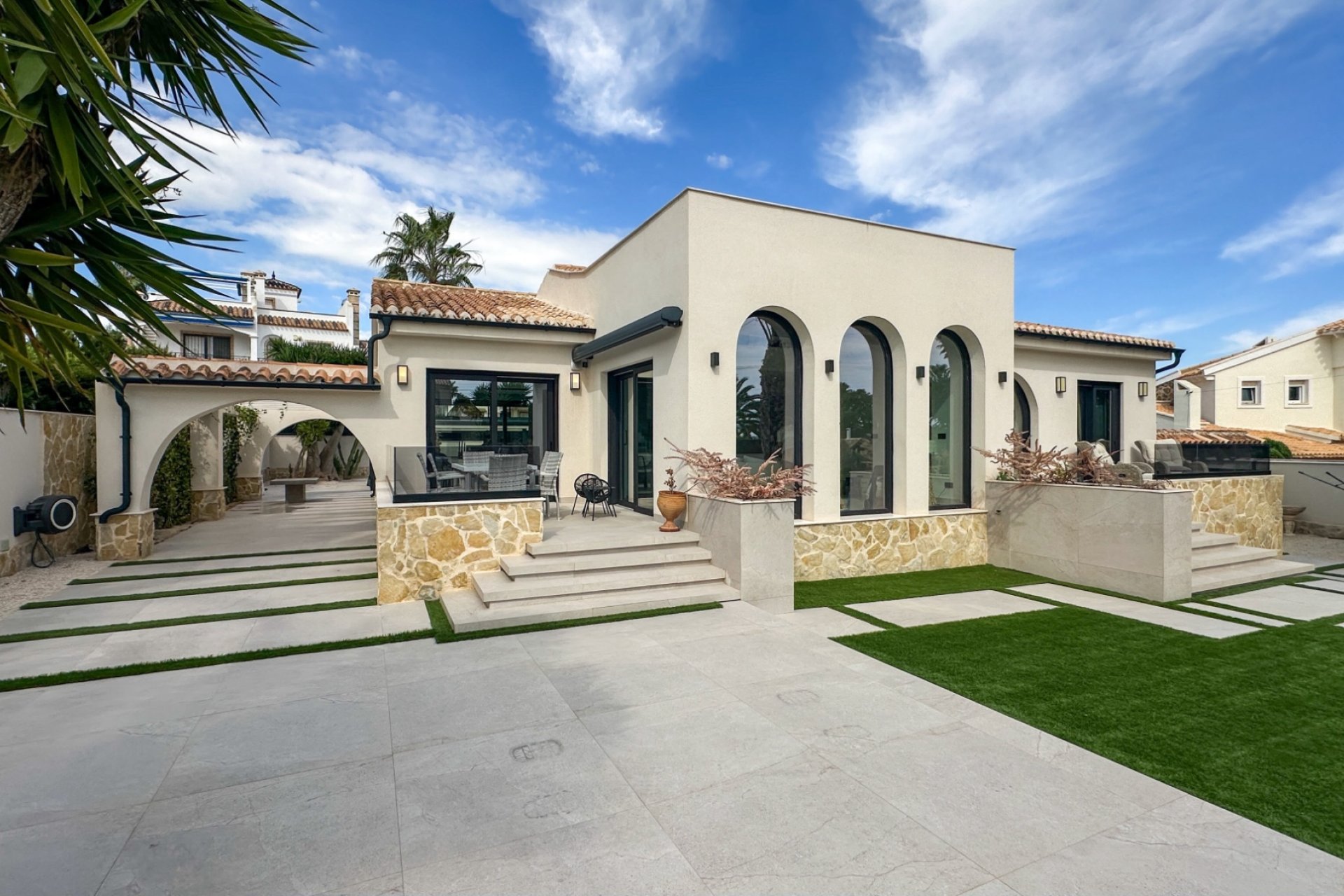 Resale - Villa -
Orihuela - Inland