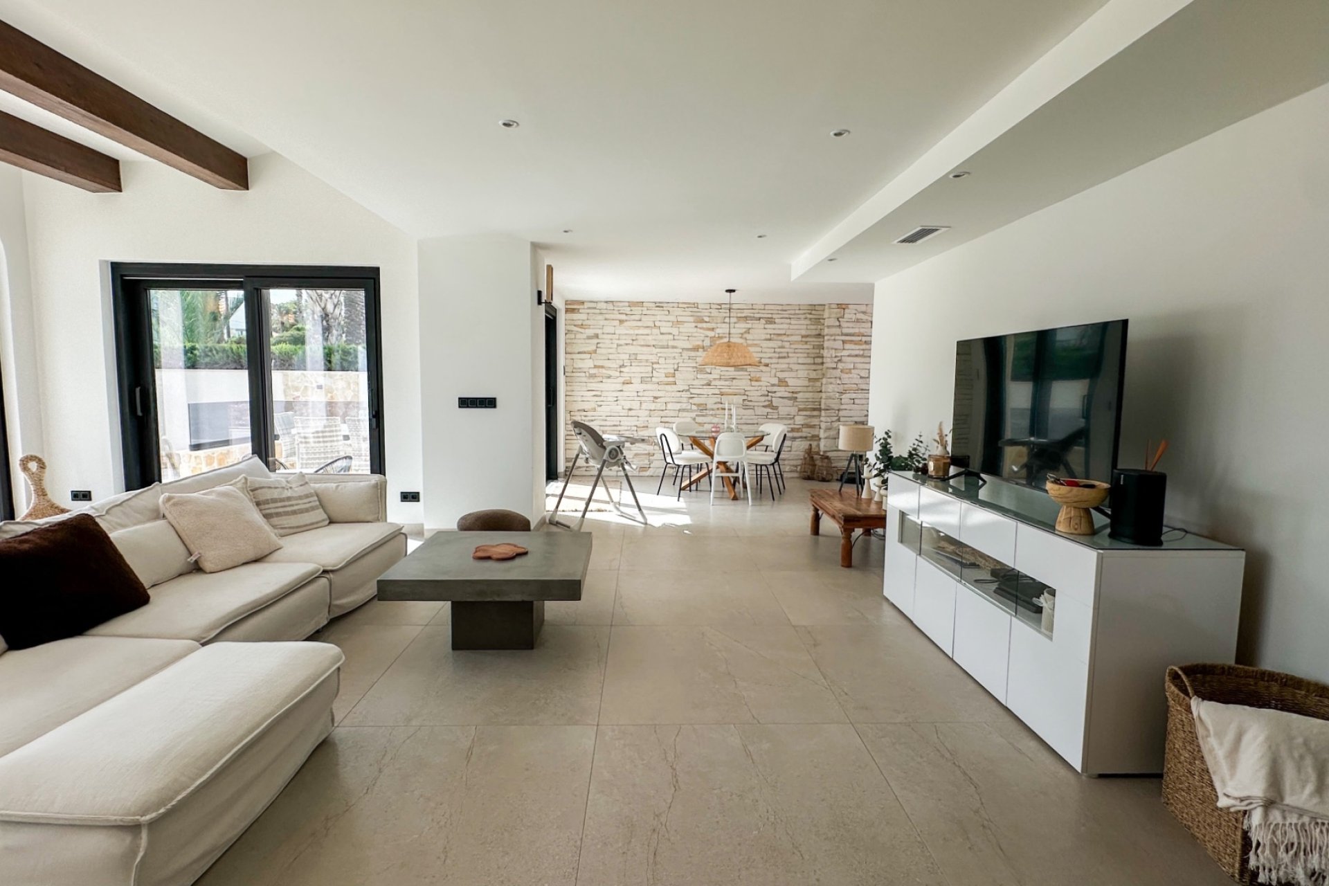Resale - Villa -
Orihuela - Inland