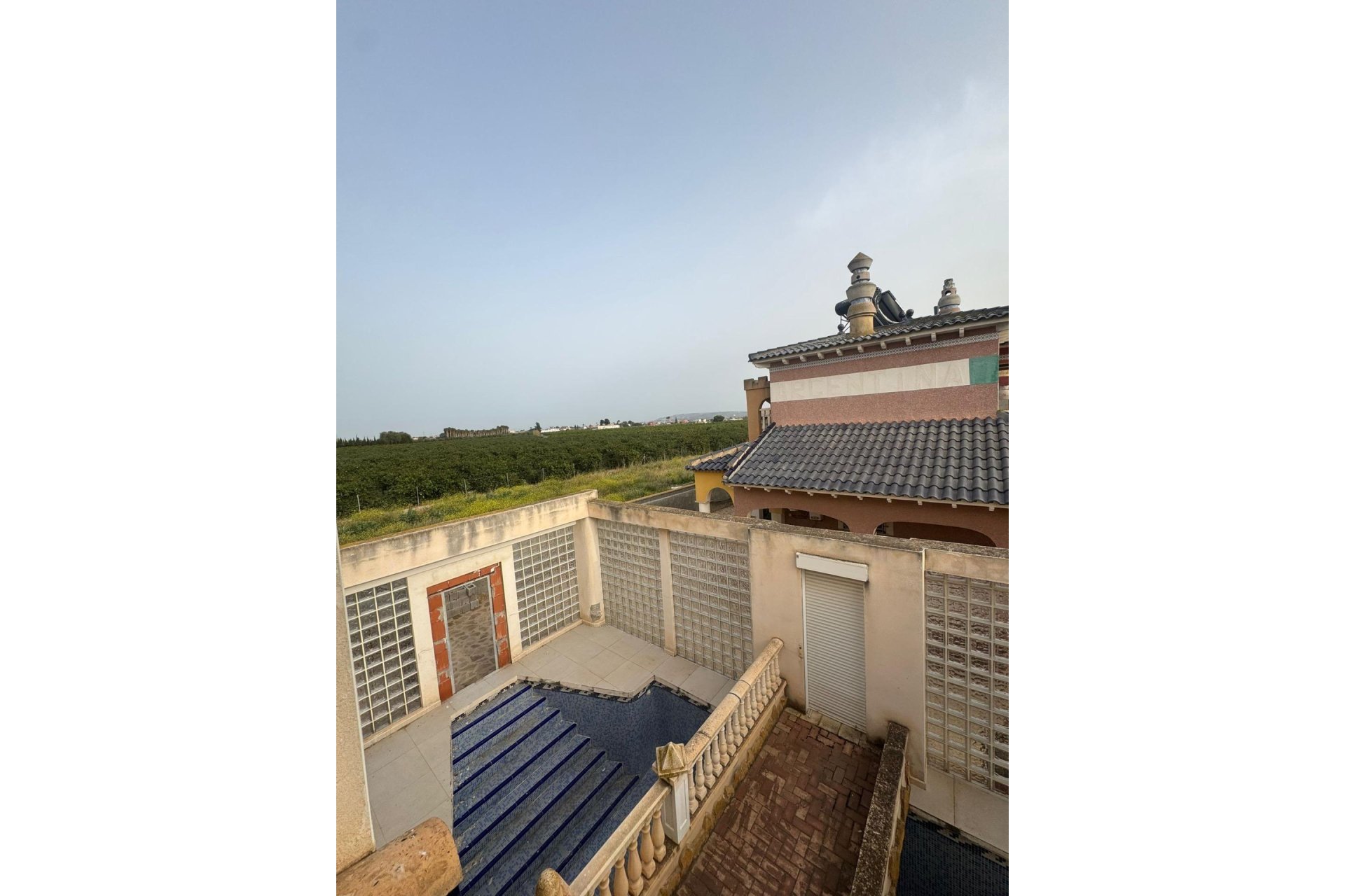 Resale - Villa -
Orihuela - La Campaneta