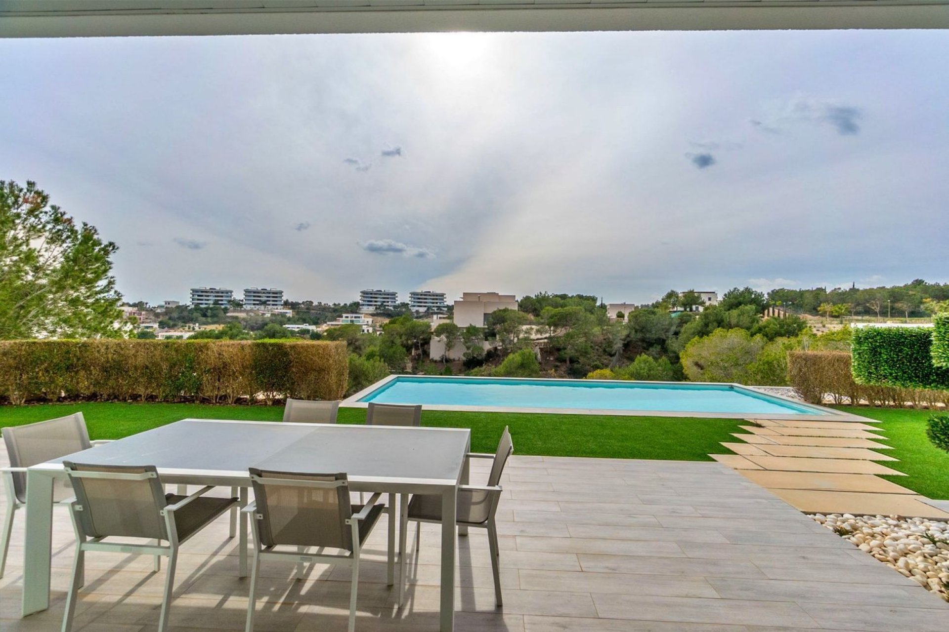 Resale - Villa -
Orihuela - Las Colinas Golf