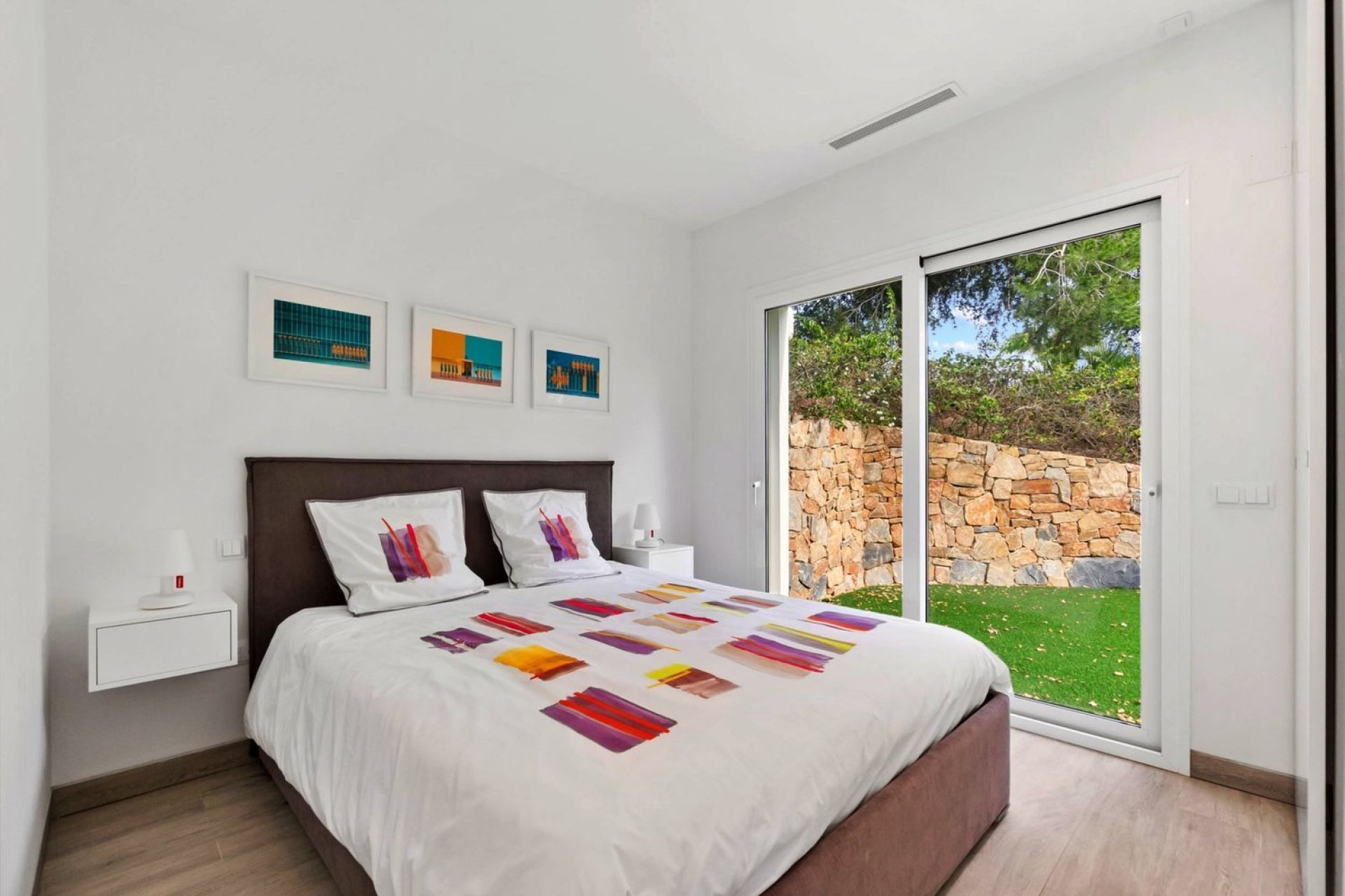 Resale - Villa -
Orihuela - Las Colinas Golf