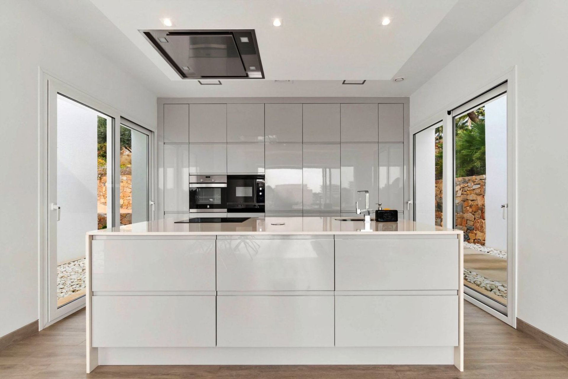 Resale - Villa -
Orihuela - Las Colinas Golf