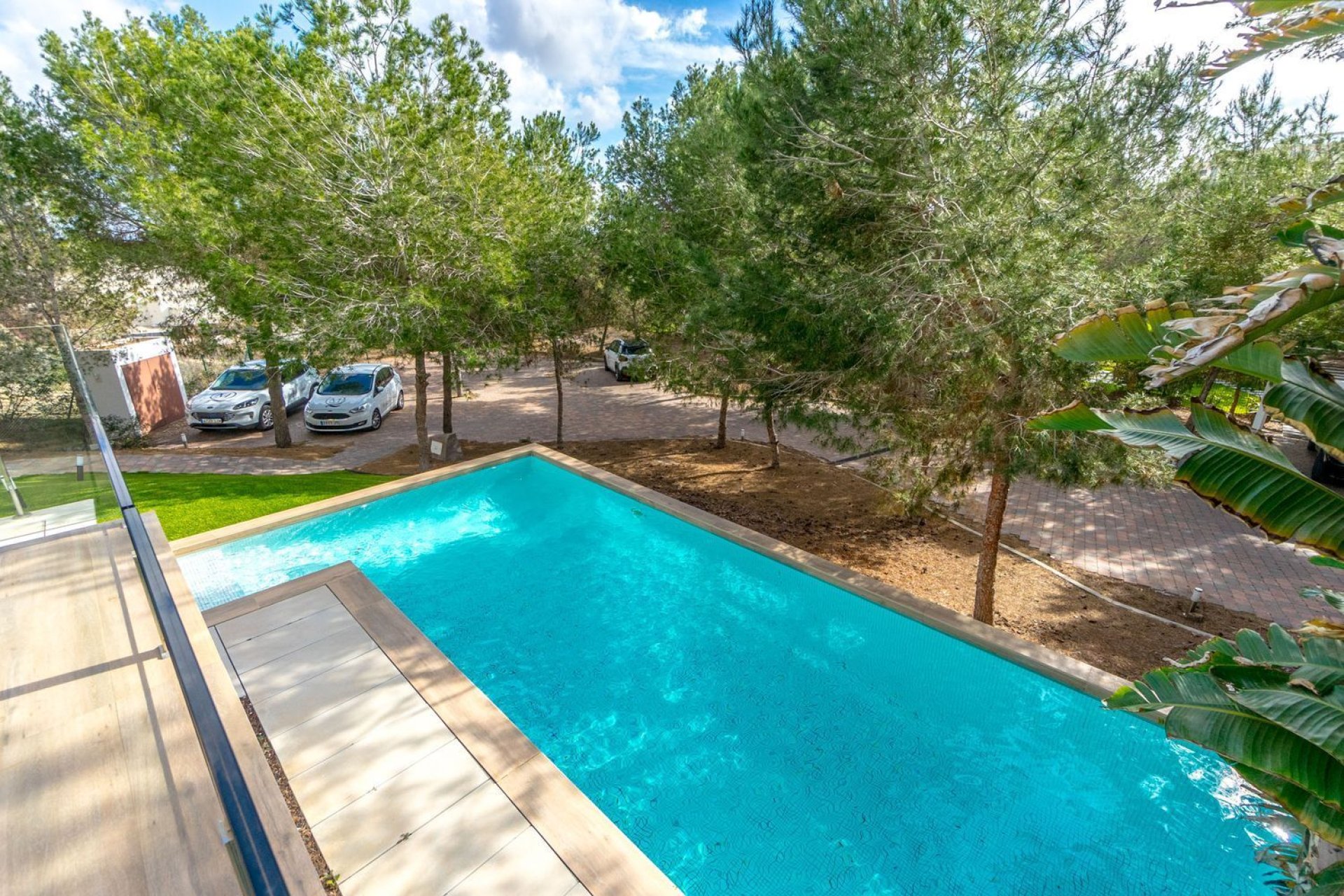 Resale - Villa -
Orihuela - Las Colinas Golf
