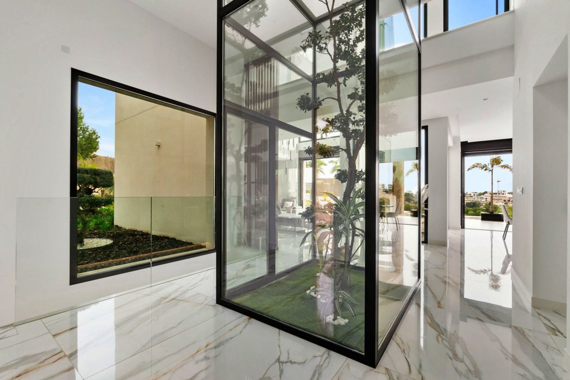 Resale - Villa -
Orihuela - Las Colinas Golf