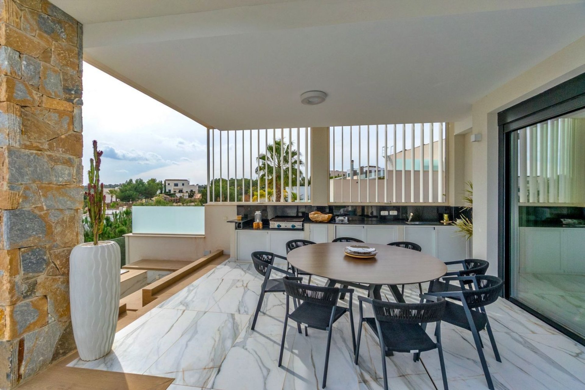 Resale - Villa -
Orihuela - Las Colinas Golf