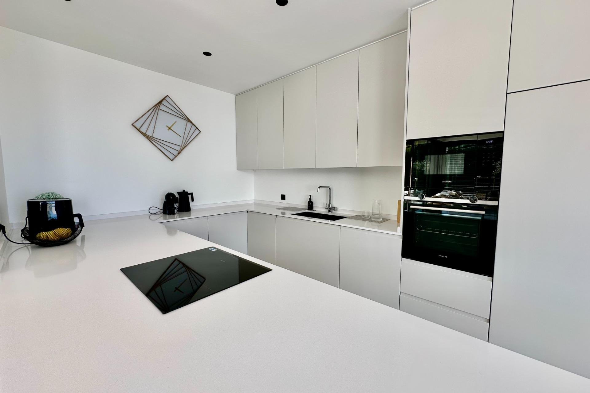 Resale - Villa -
Orihuela - Las Colinas Golf