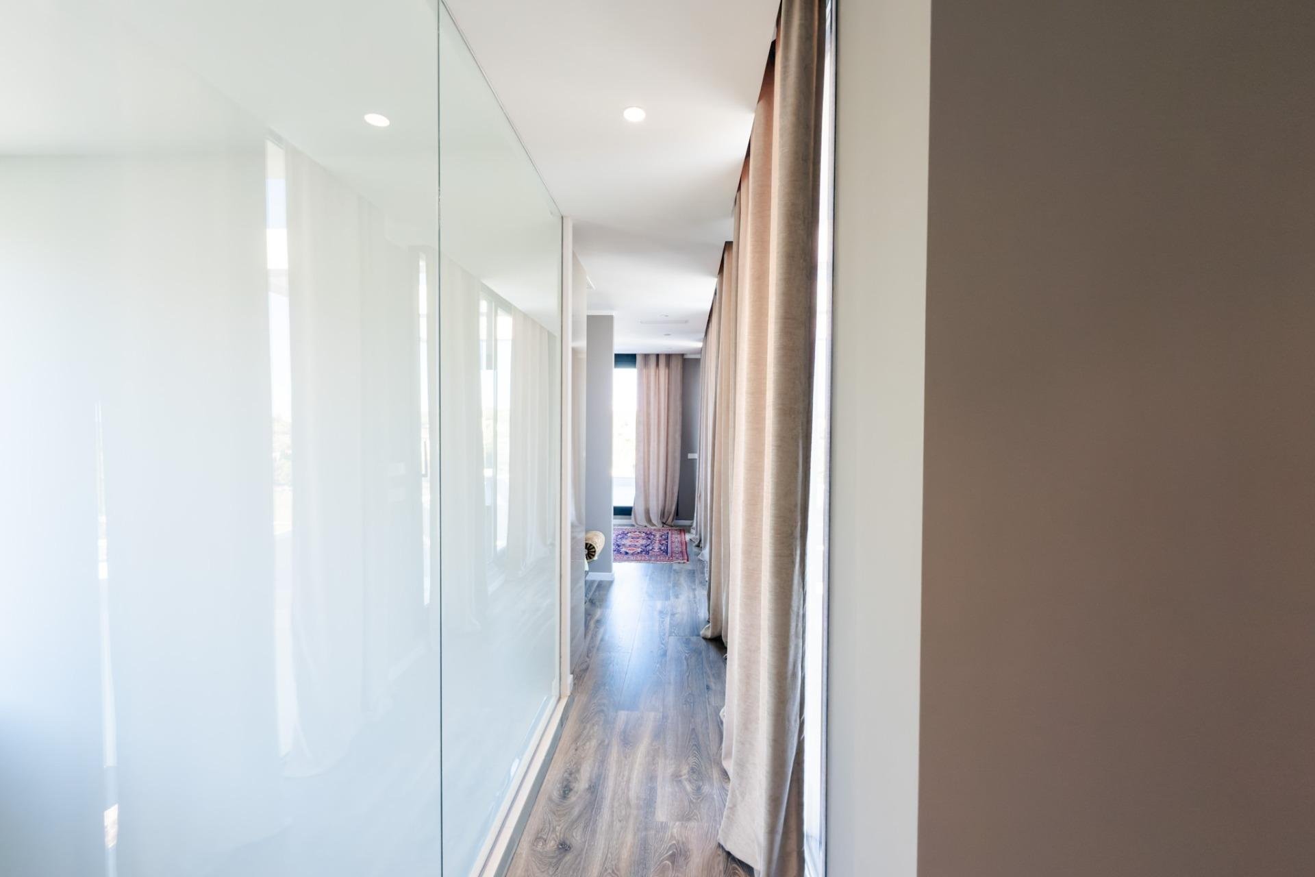 Resale - Villa -
Orihuela - Las Colinas Golf