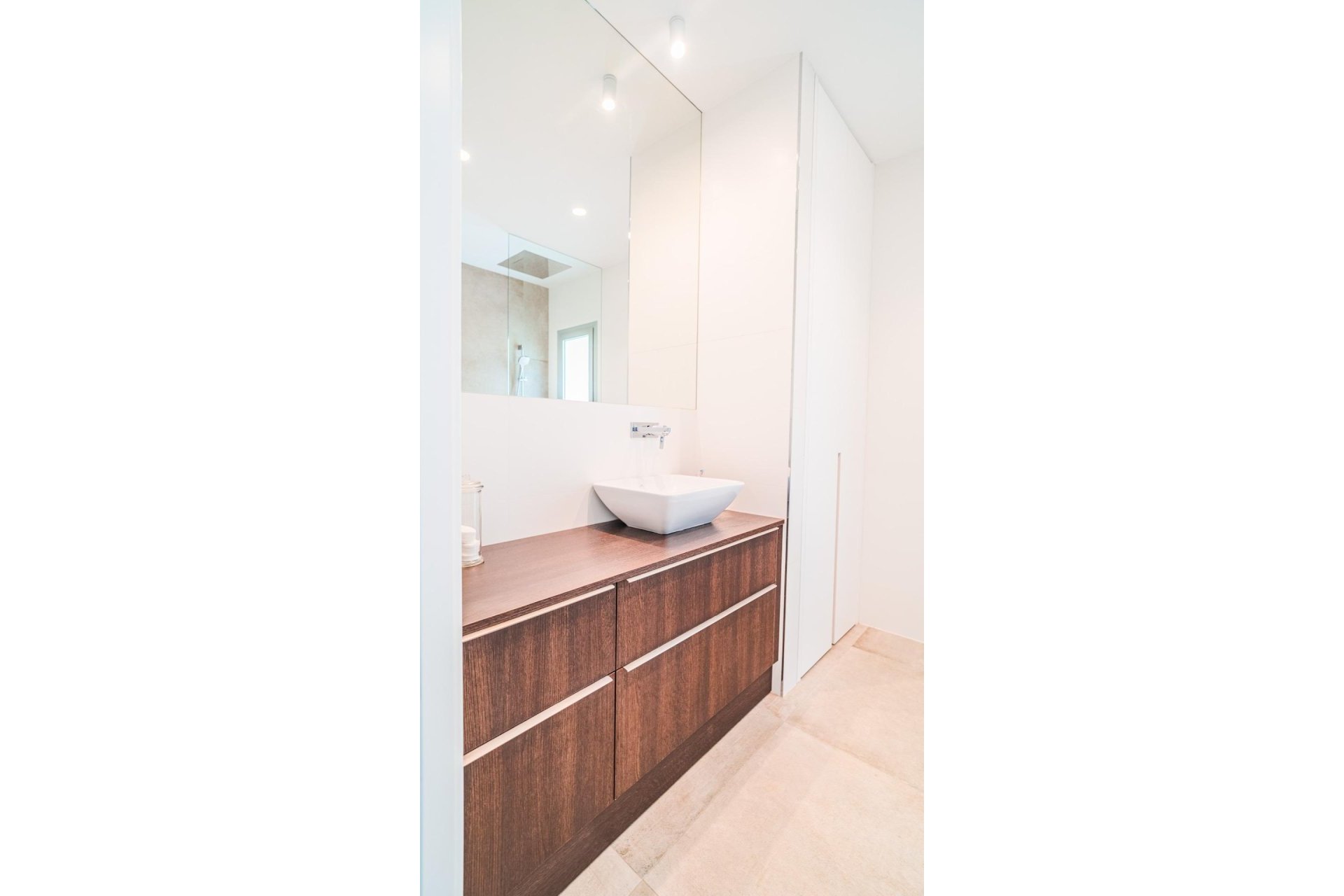 Resale - Villa -
Orihuela - Las Colinas Golf