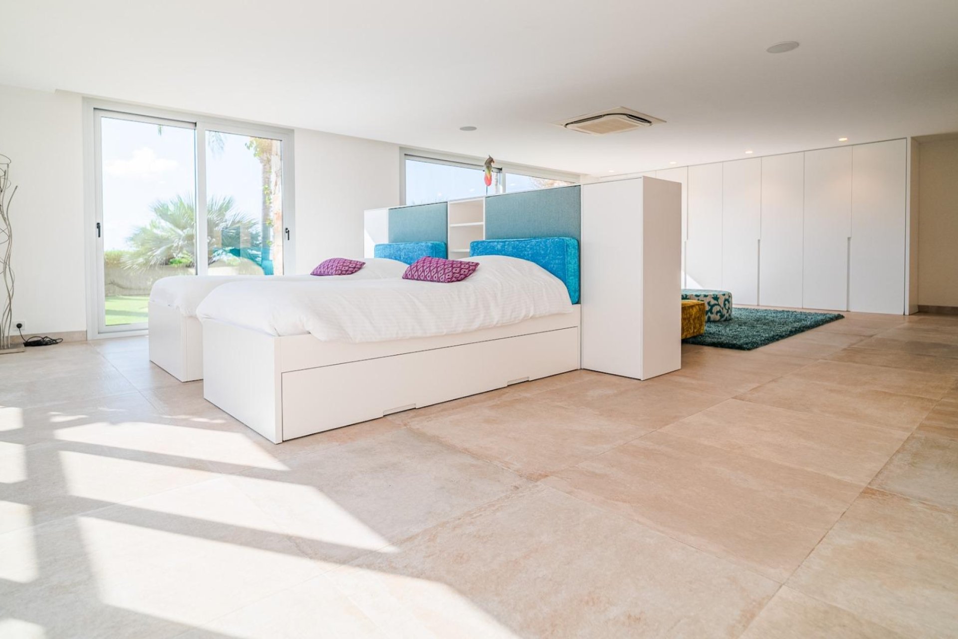 Resale - Villa -
Orihuela - Las Colinas Golf