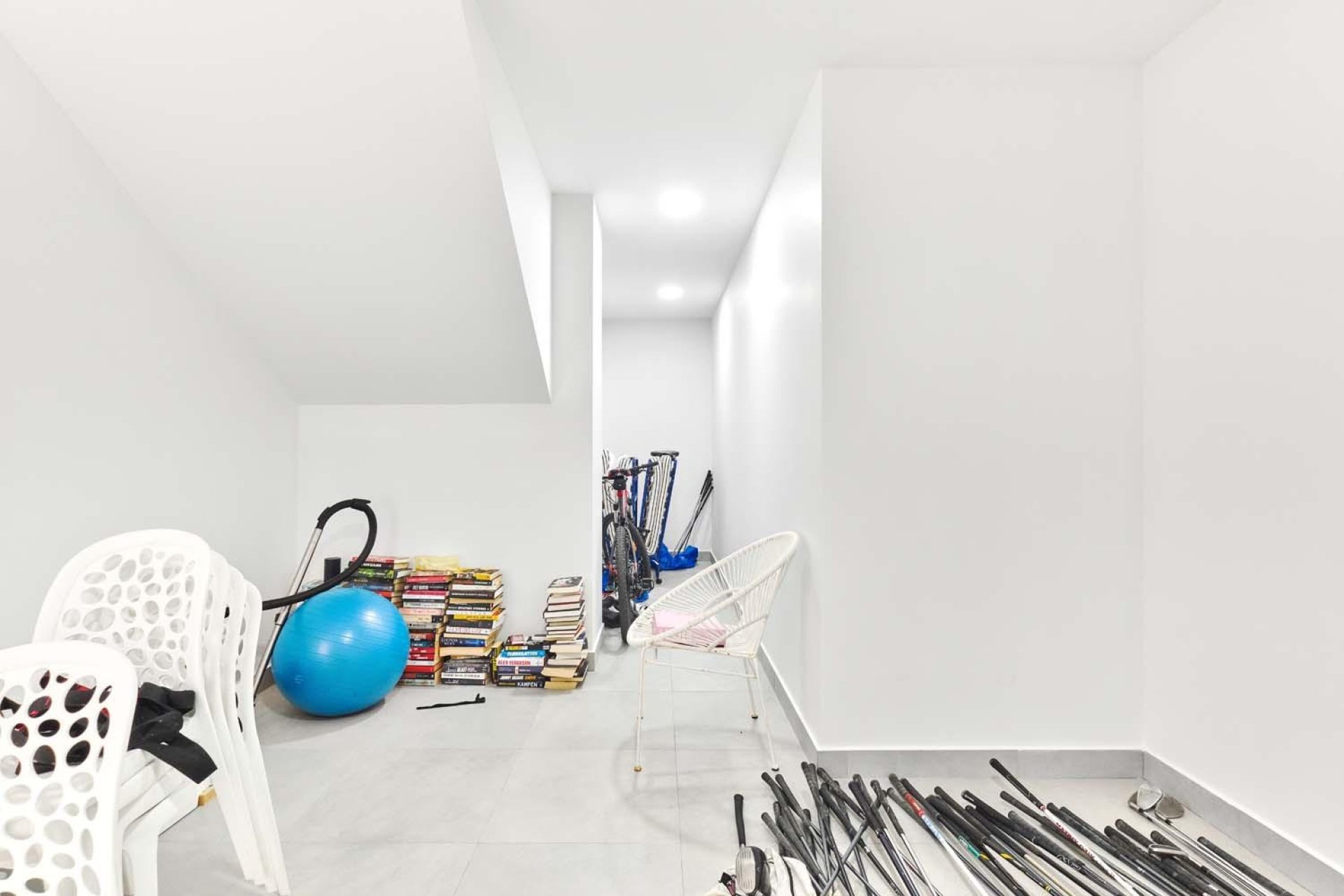 Resale - Villa -
Orihuela - Las Colinas Golf