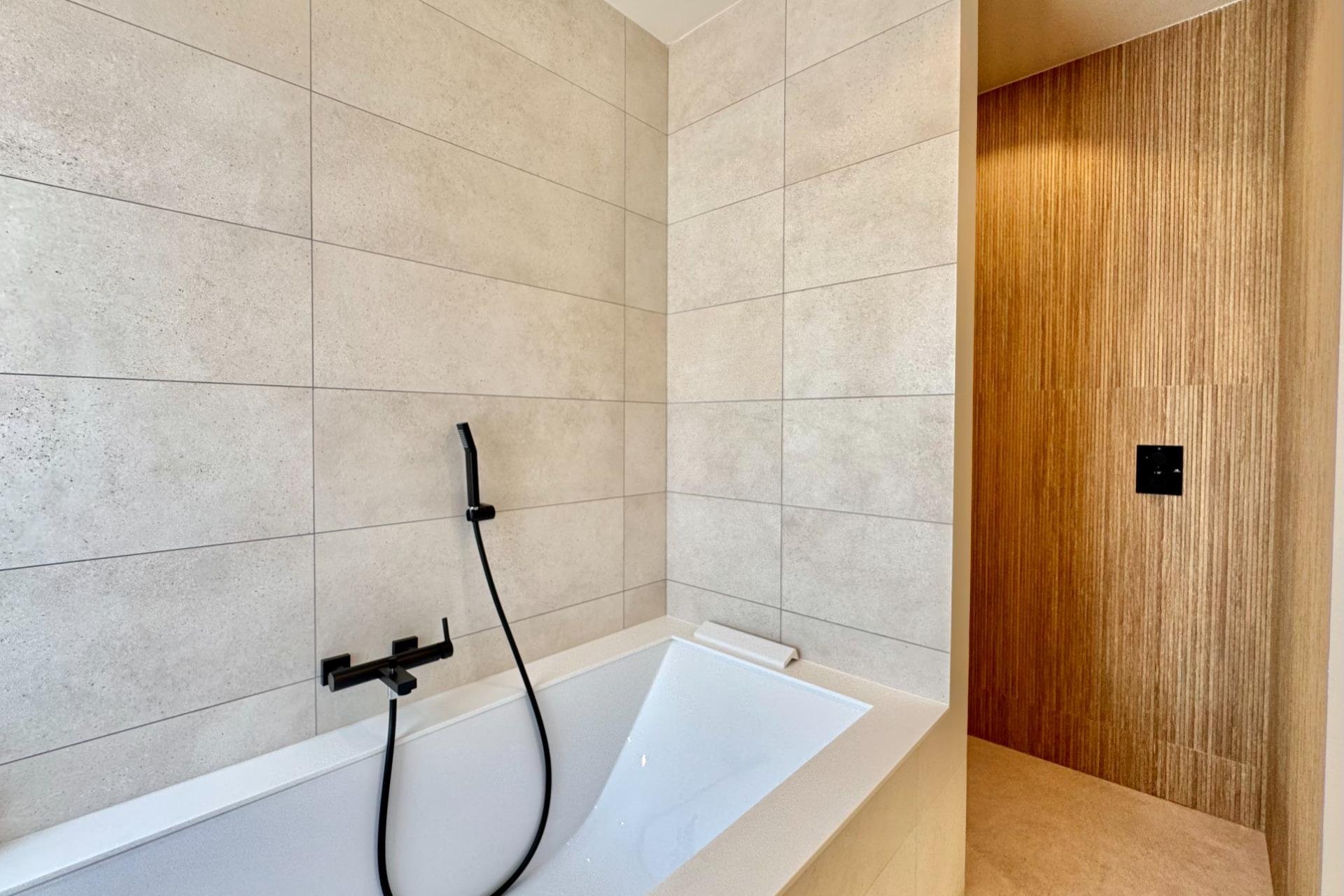 Resale - Villa -
Orihuela - Las Colinas Golf
