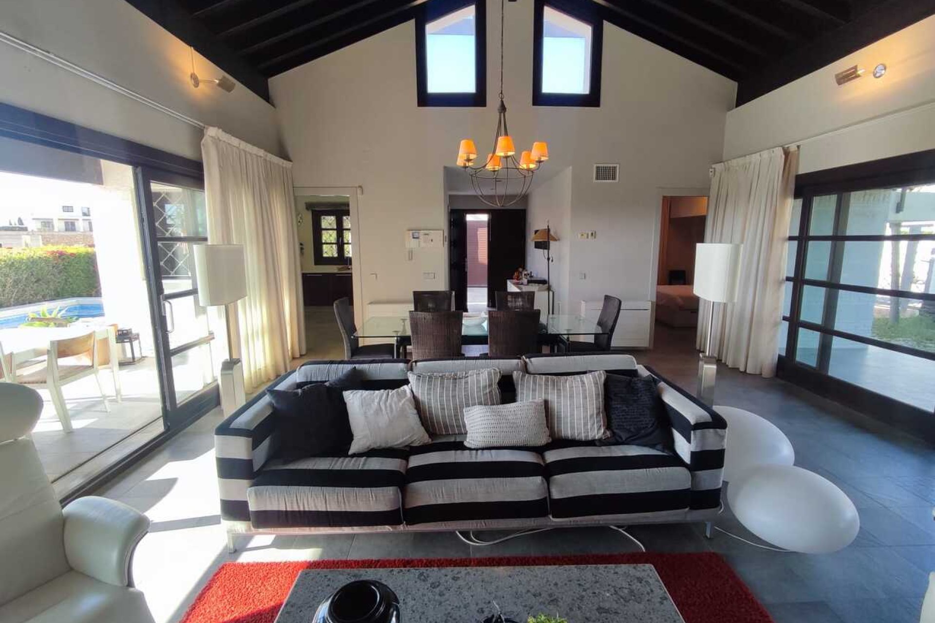 Resale - Villa -
Peraleja Golf - Inland