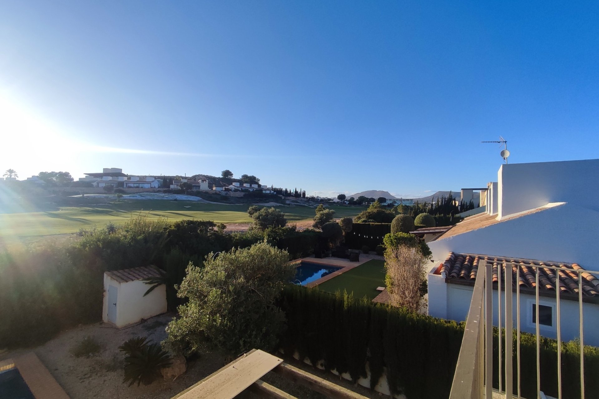 Resale - Villa -
Peraleja Golf - Inland