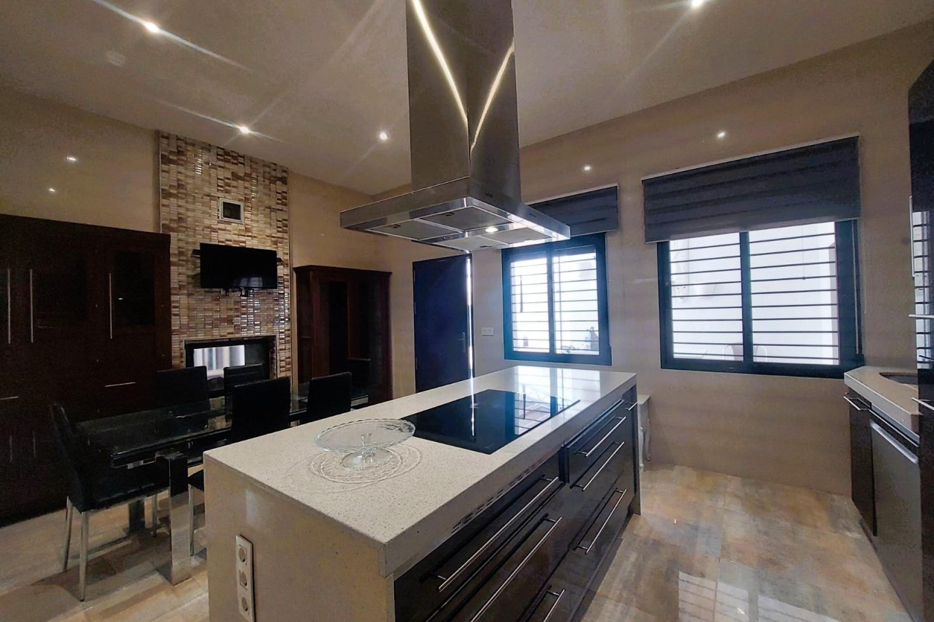 Resale - Villa -
Pilar de la Horadada - Costa Blanca
