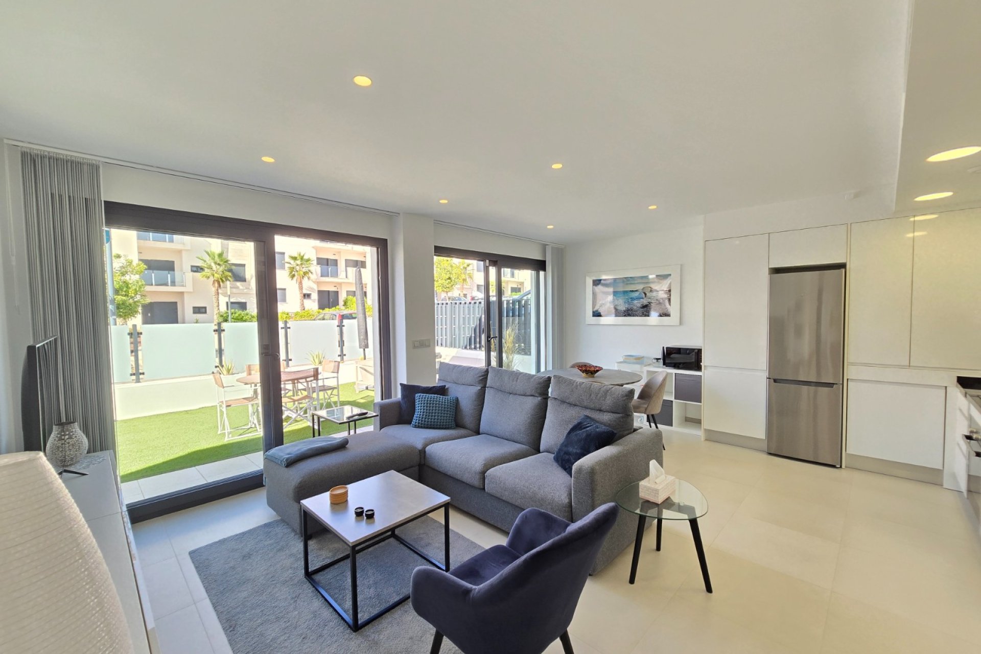 Resale - Villa -
Pilar de la Horadada - Costa Blanca