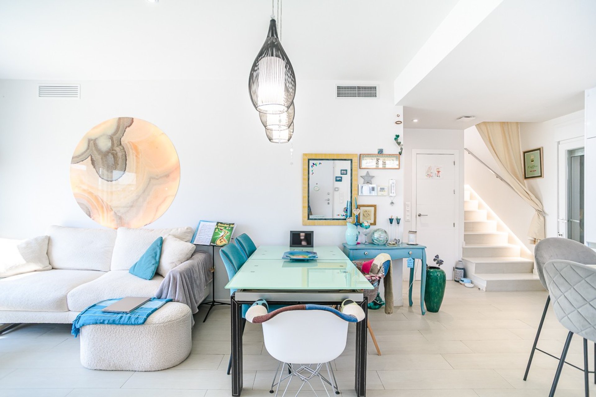 Resale - Villa -
Pilar de la Horadada - Costa Blanca