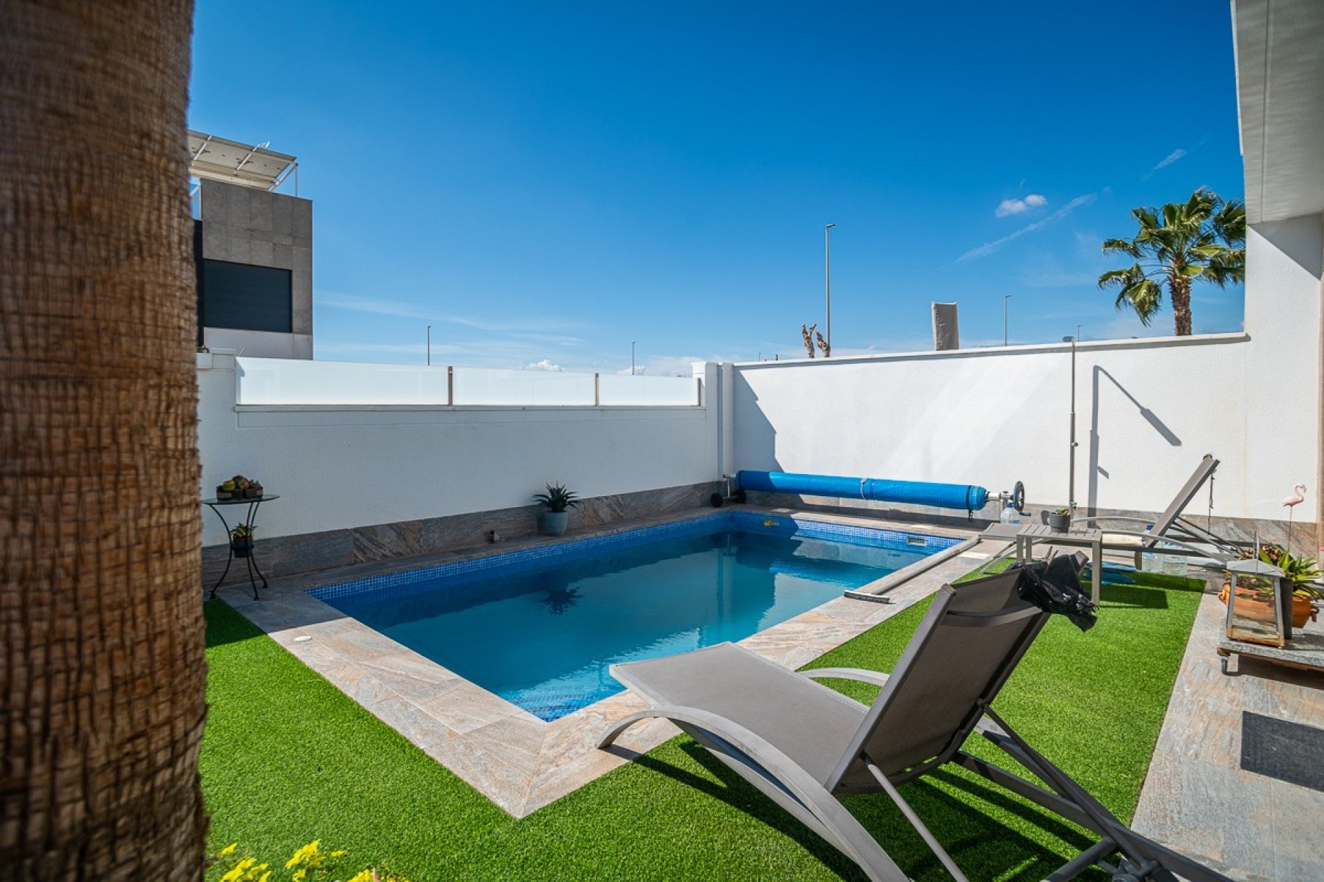 Resale - Villa -
Pilar de la Horadada - Costa Blanca