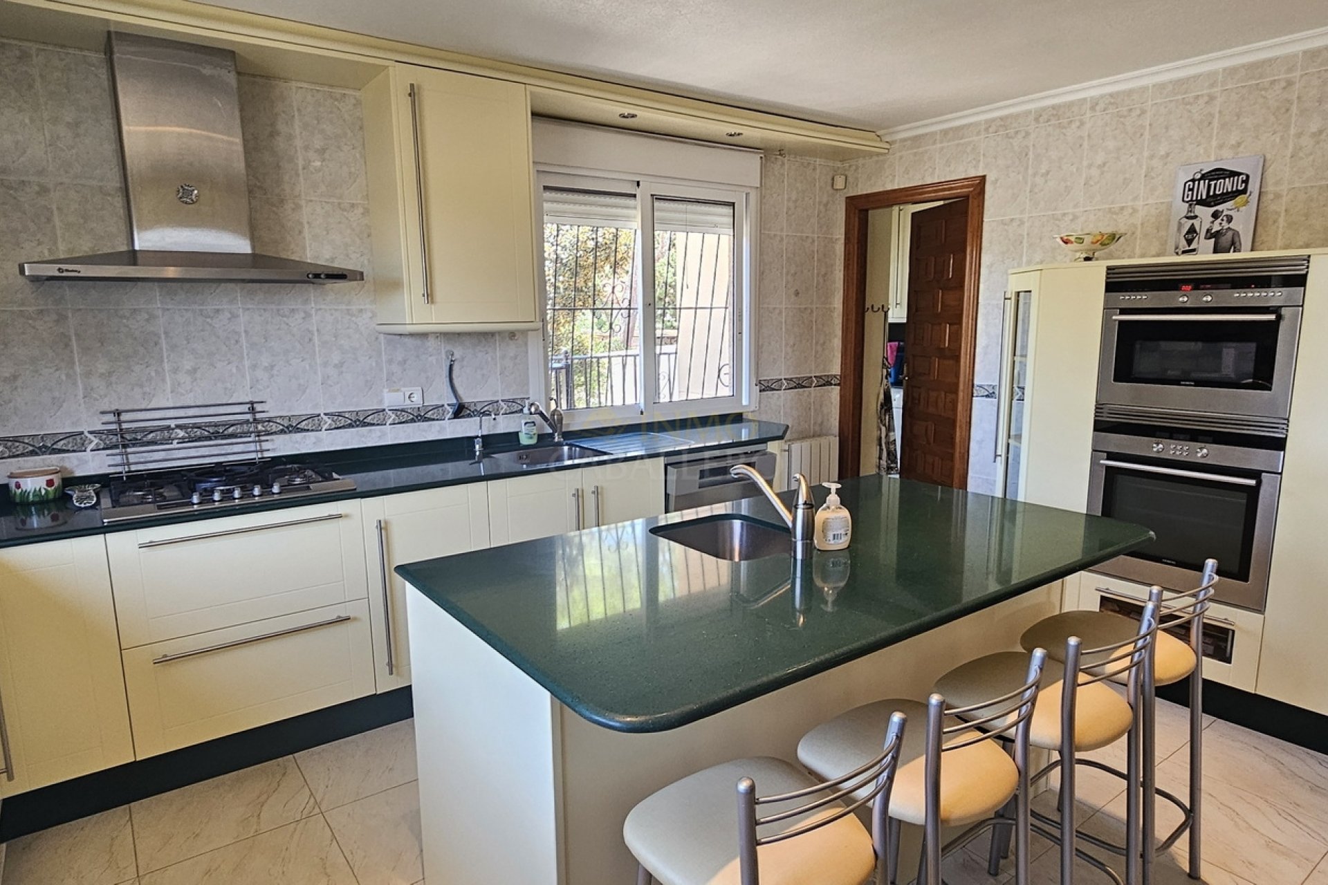 Resale - Villa -
Pinar de Campoverde - Inland