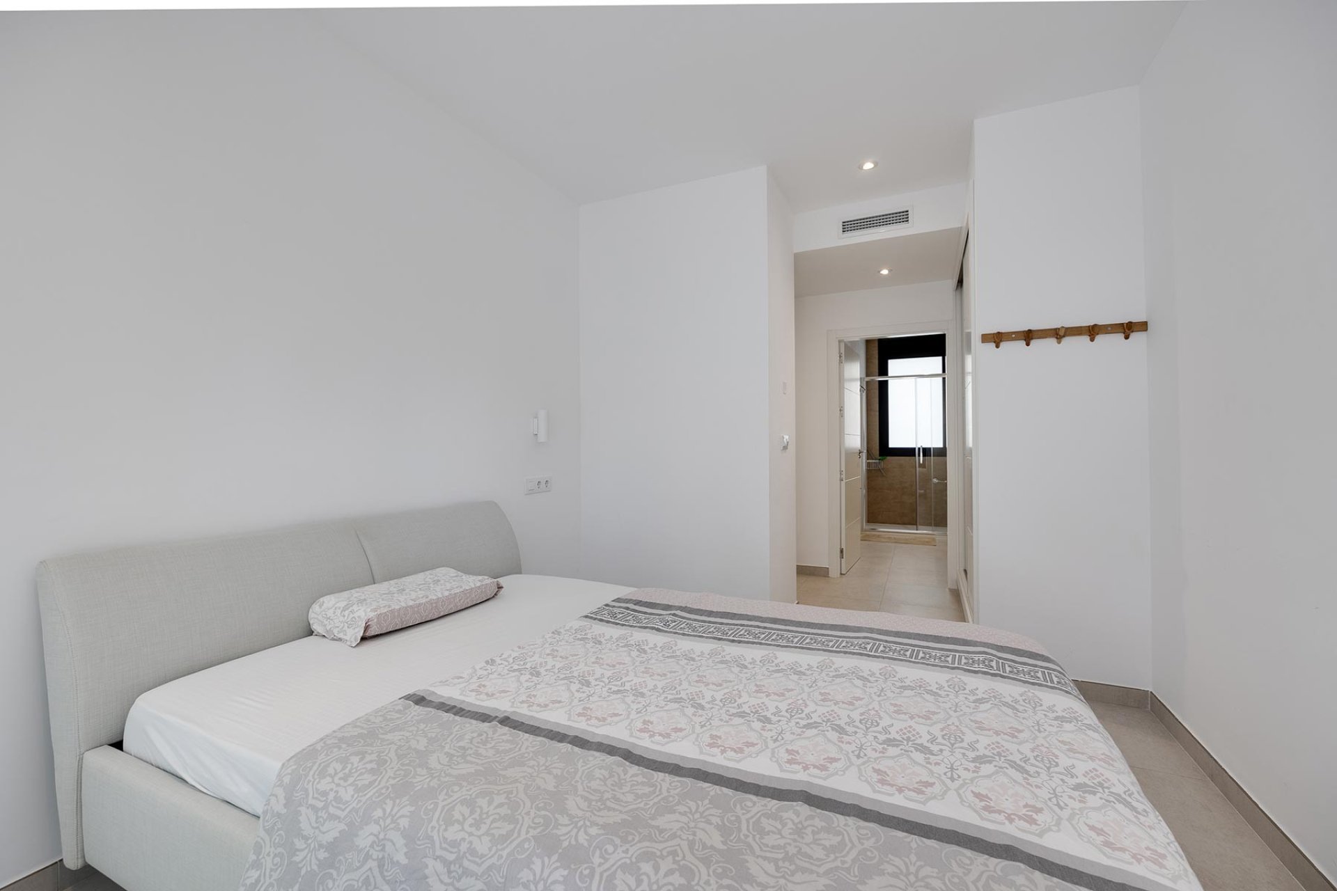 Resale - Villa -
Pinar de Campoverde - Inland