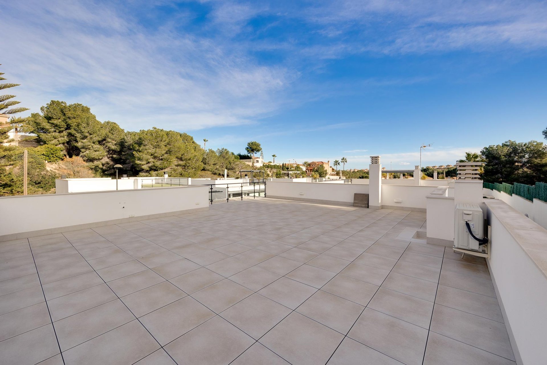 Resale - Villa -
Pinar de Campoverde - Inland