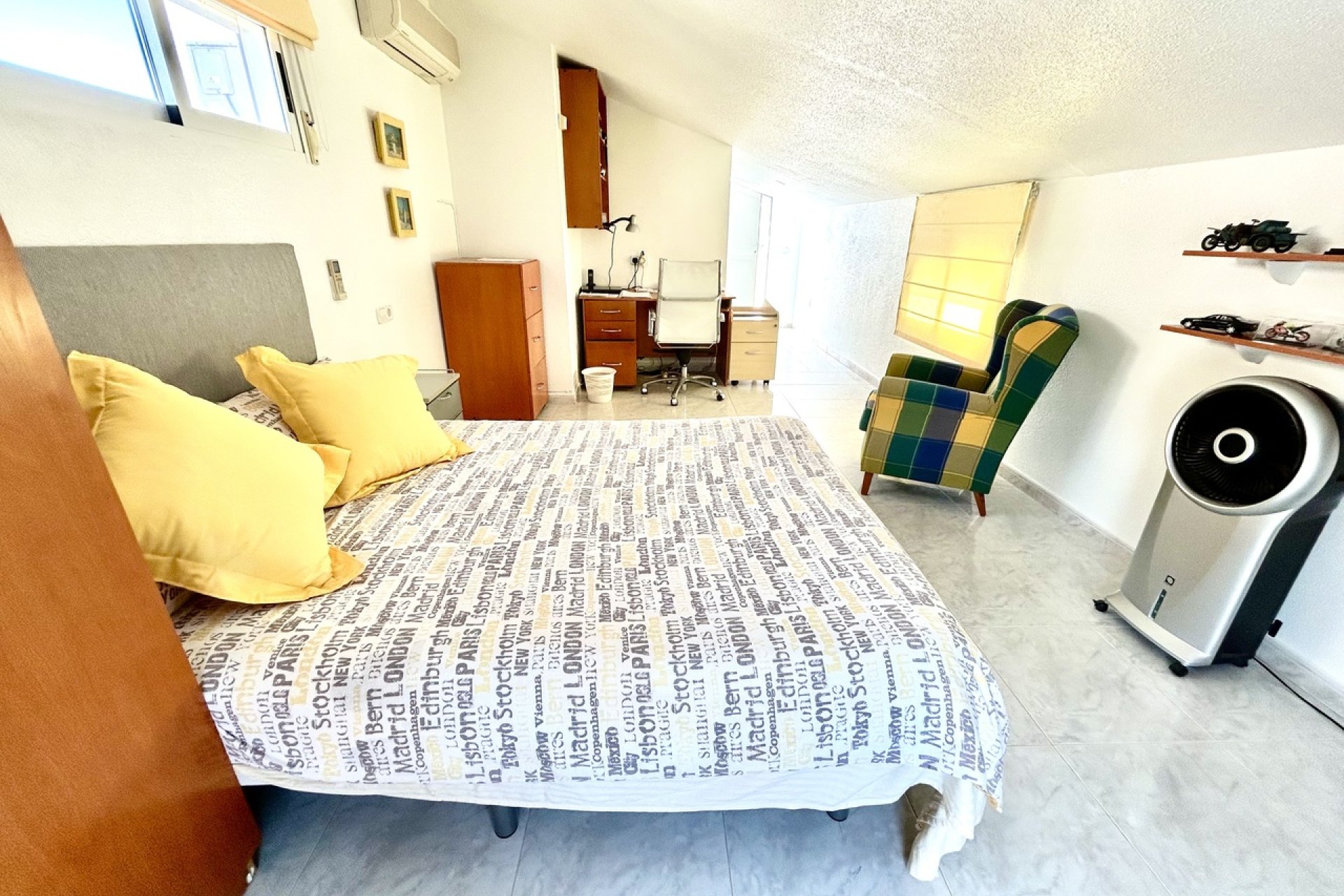 Resale - Villa -
Pinar de Campoverde - Inland