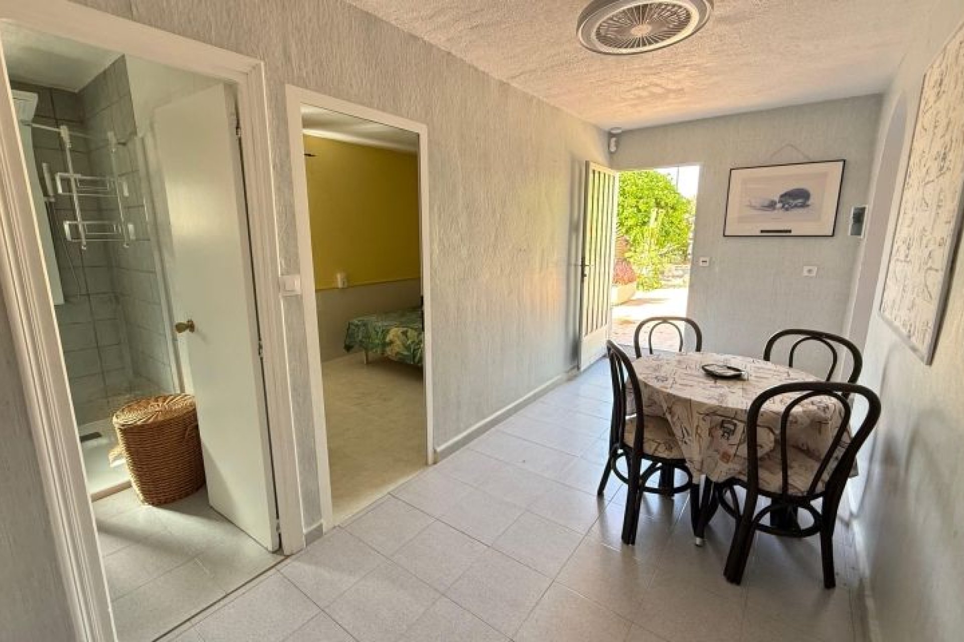 Resale - Villa -
Pinar de Campoverde - Inland
