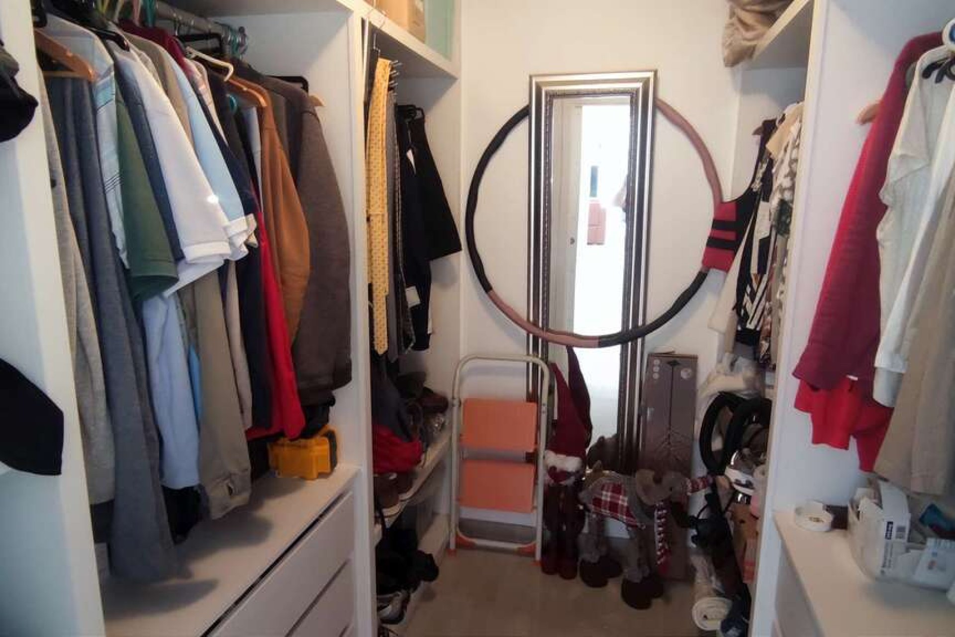 Resale - Villa -
Pinoso - Inland