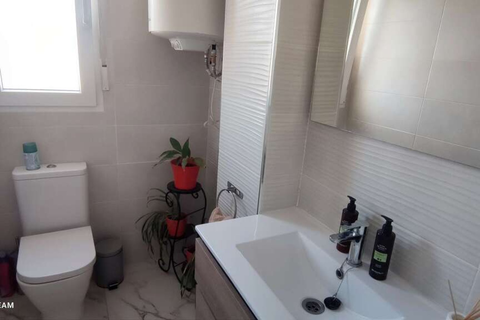 Resale - Villa -
Pinoso - Inland