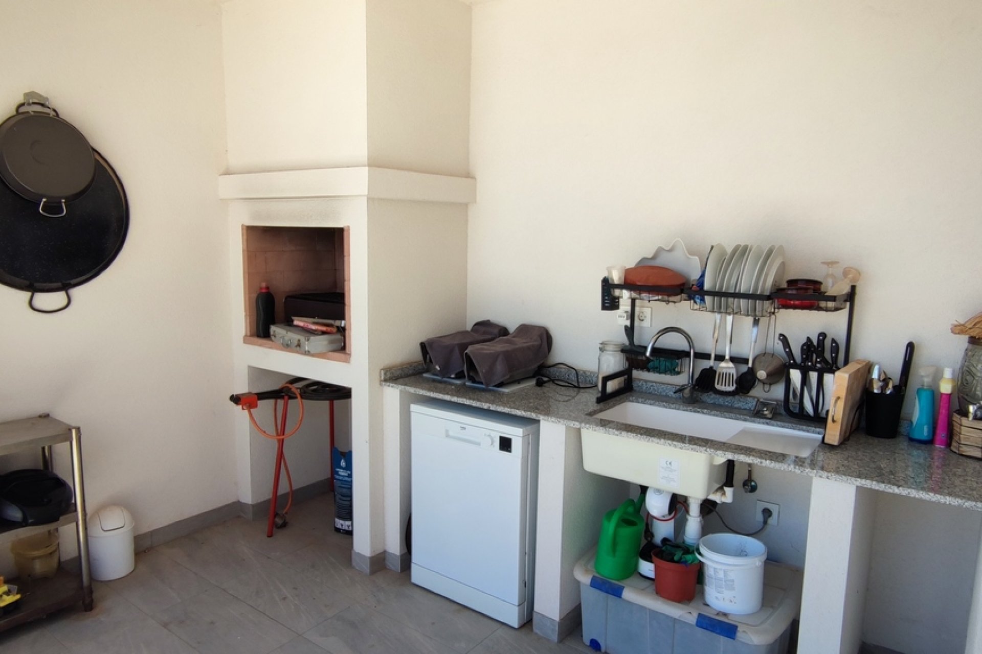 Resale - Villa -
Pinoso - Inland