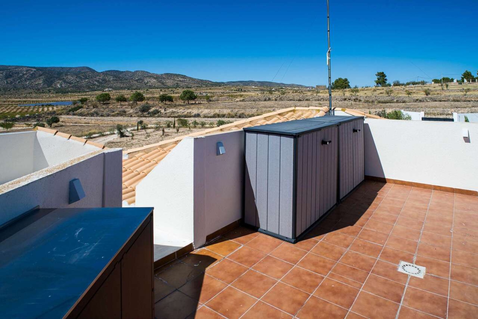 Resale - Villa -
Pinoso - Inland