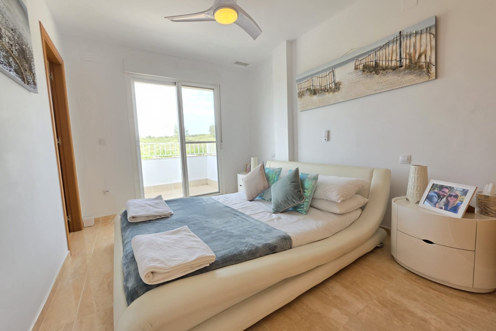 Resale - Villa -
Pinoso - Inland