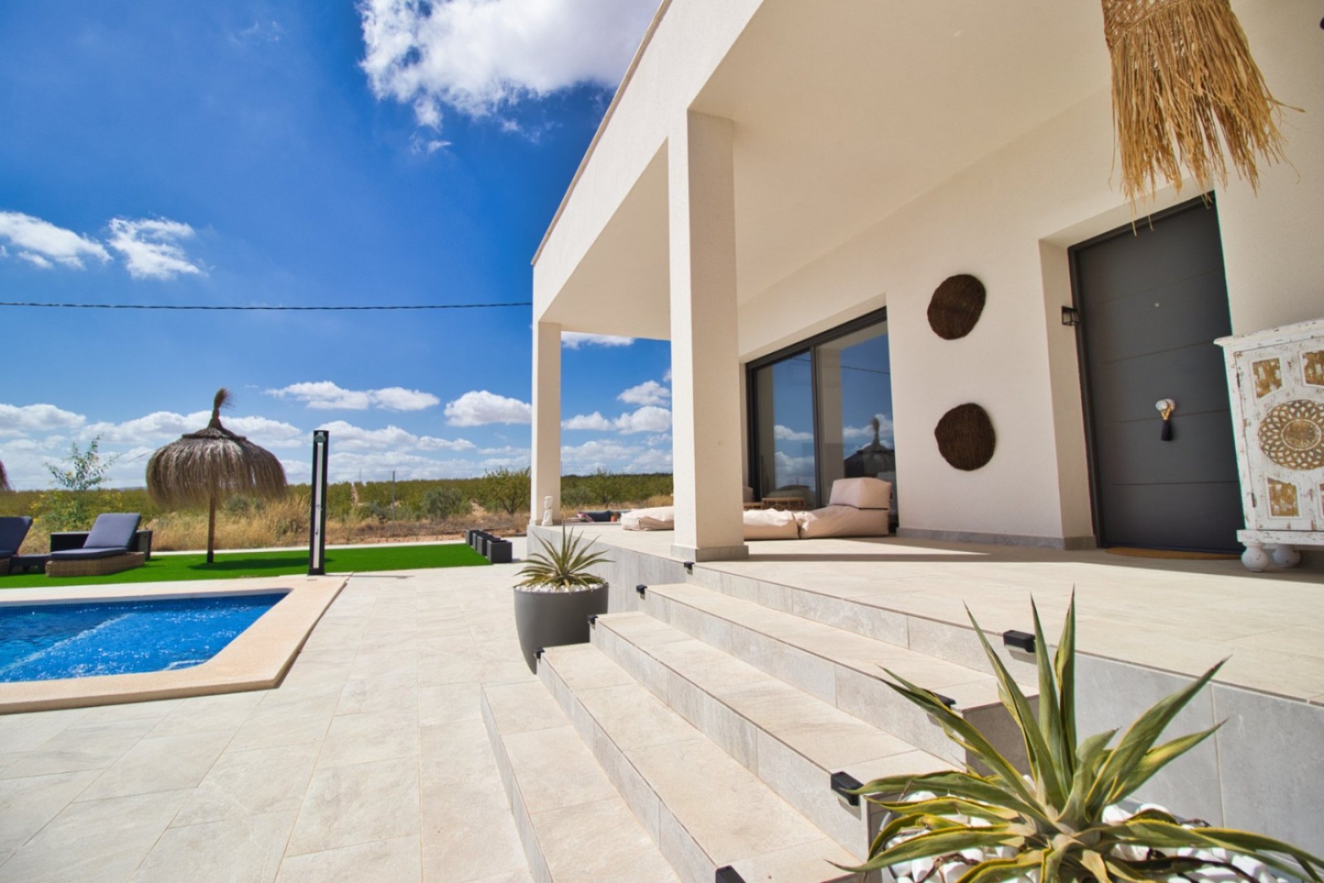 Resale - Villa -
Pinoso - Inland