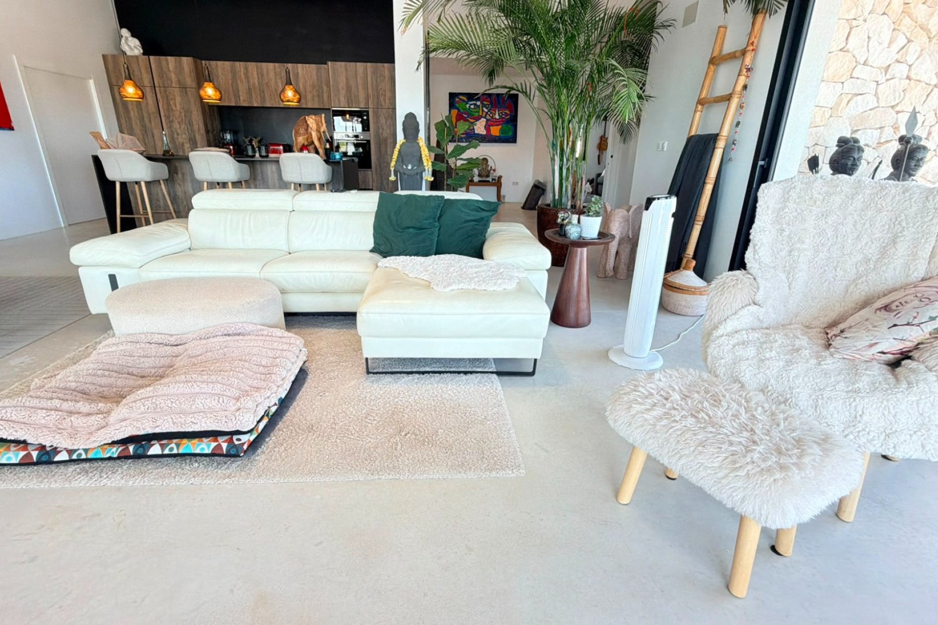 Resale - Villa -
Pinoso - Inland