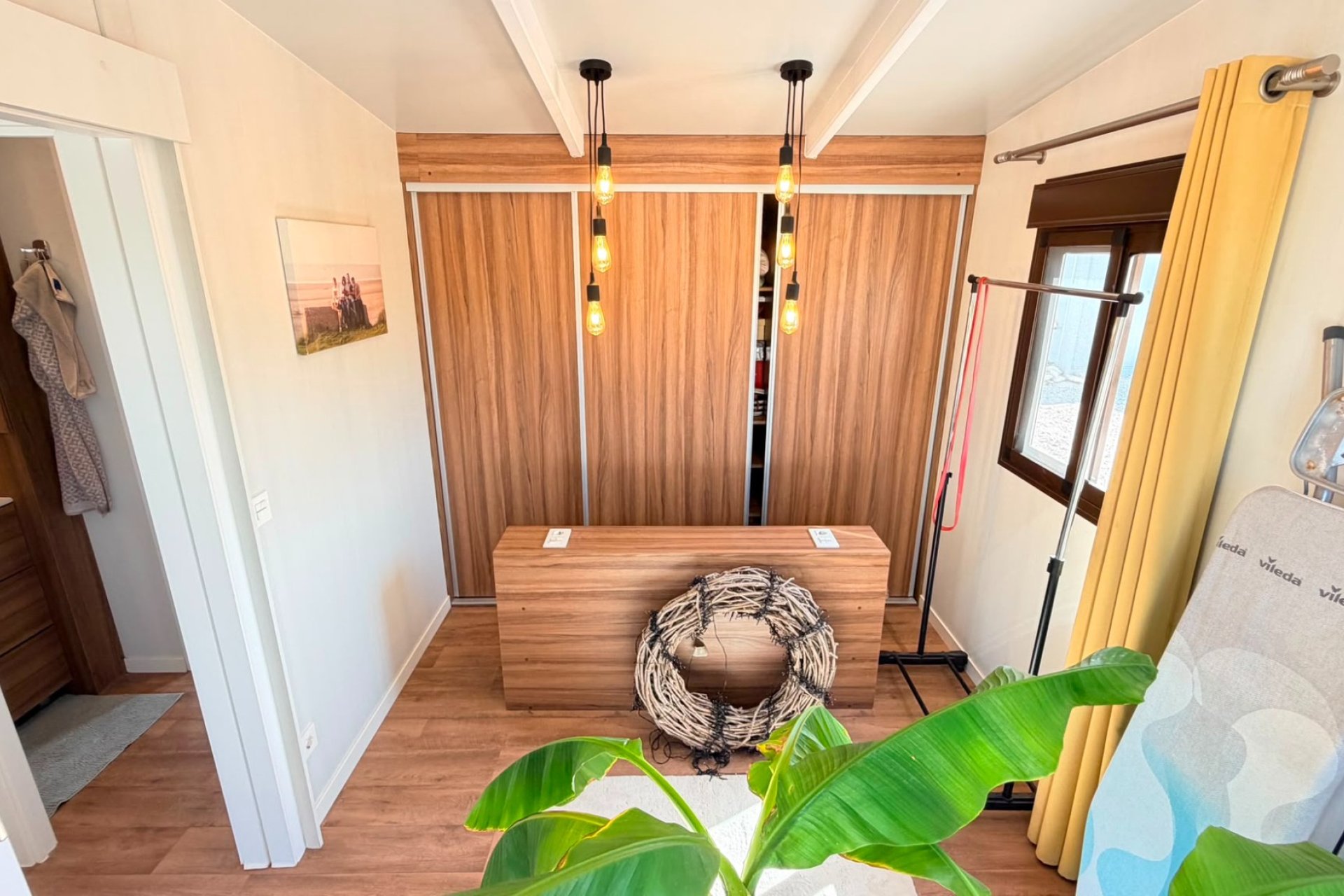 Resale - Villa -
Pinoso - Inland