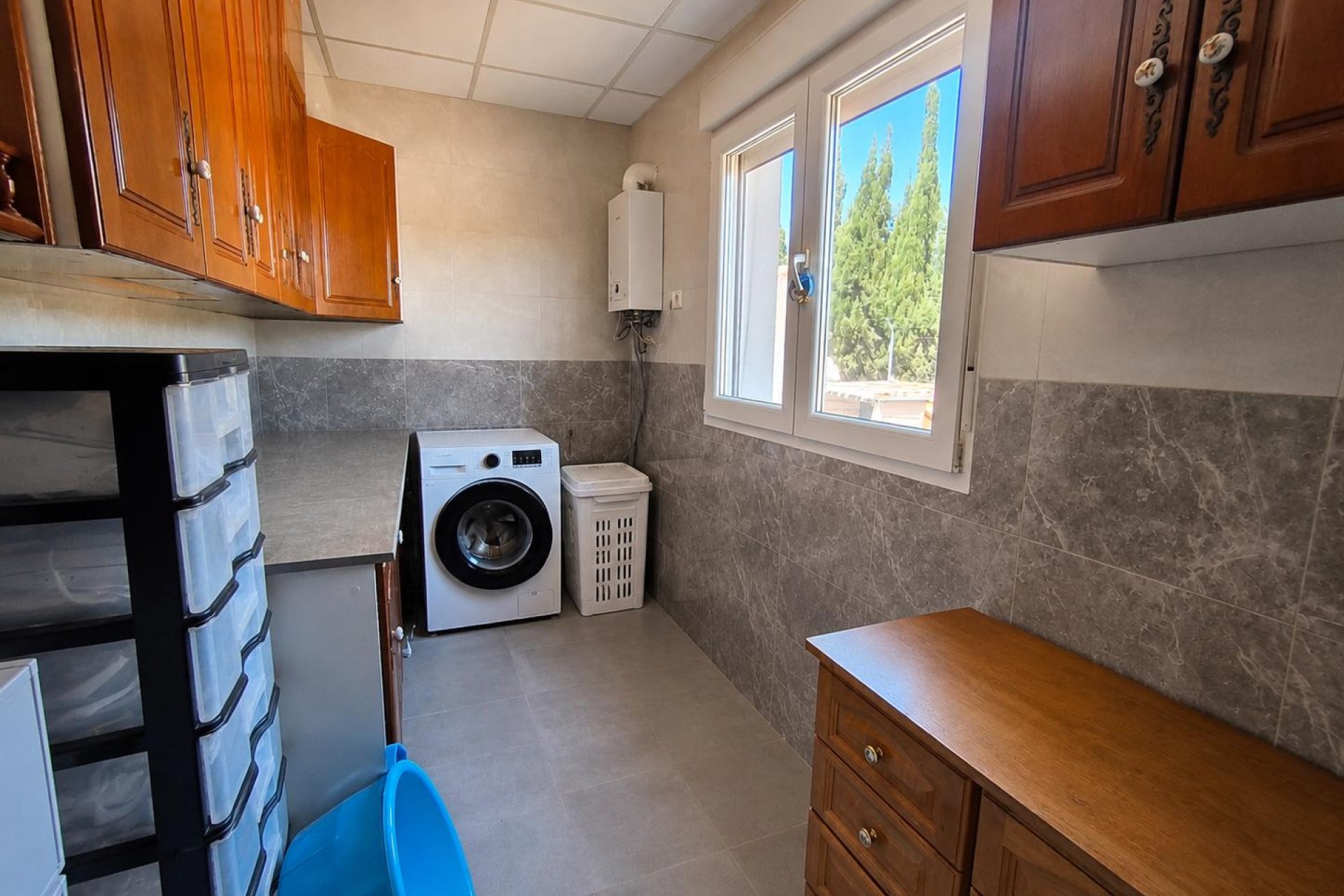 Resale - Villa -
Pinoso - Inland