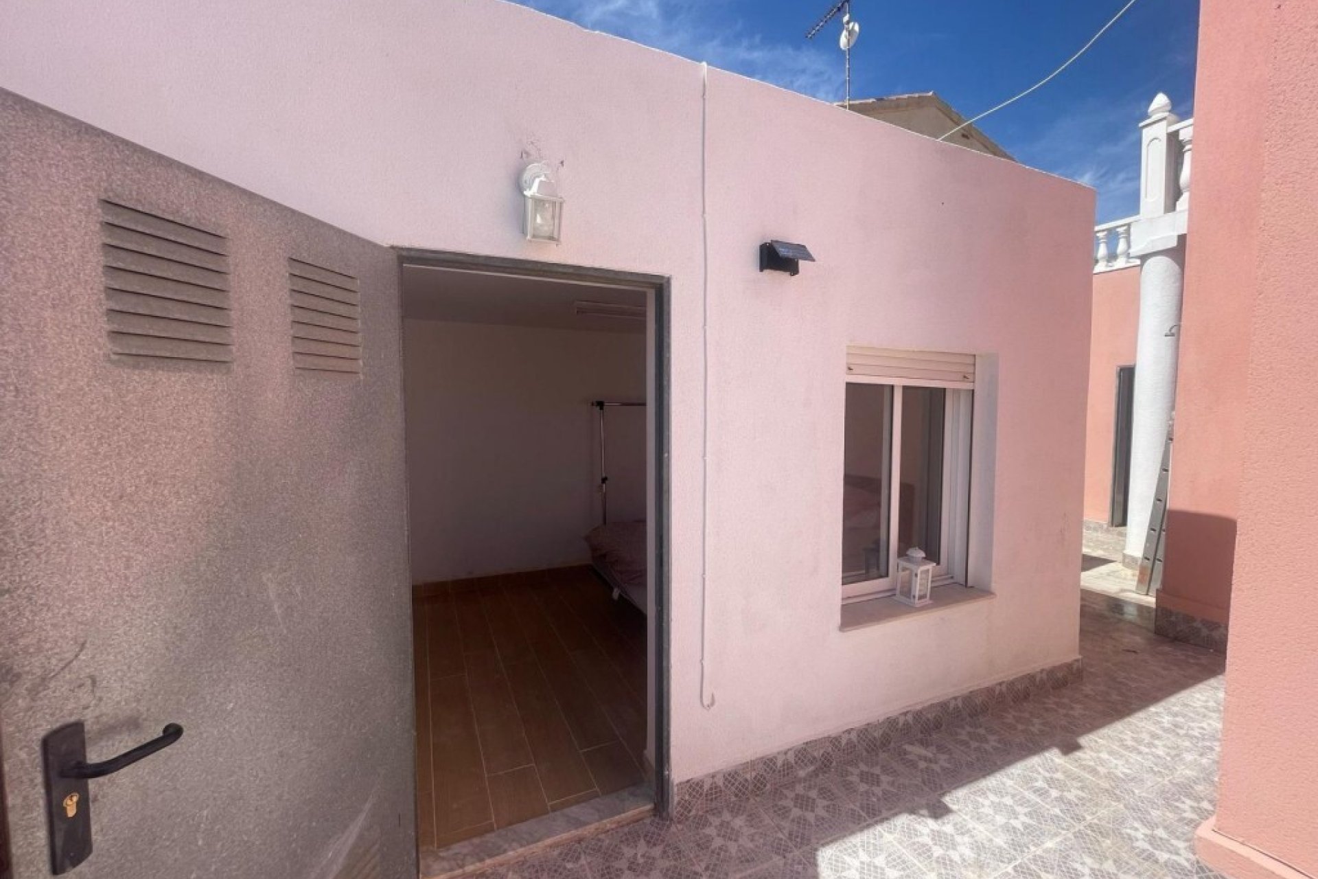 Resale - Villa -
Playa Flamenca - Costa Blanca