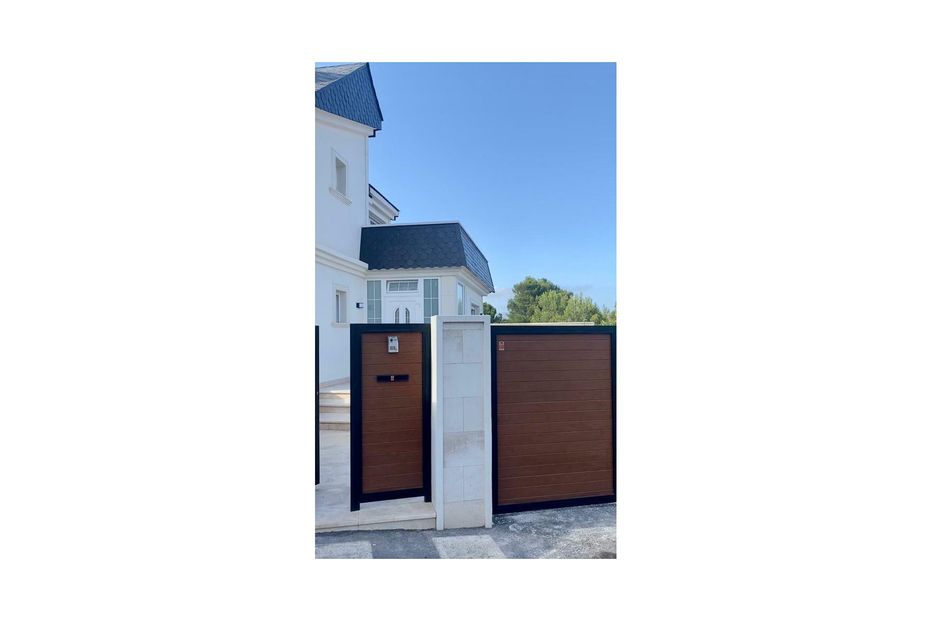 Resale - Villa -
Polop - Costa Blanca