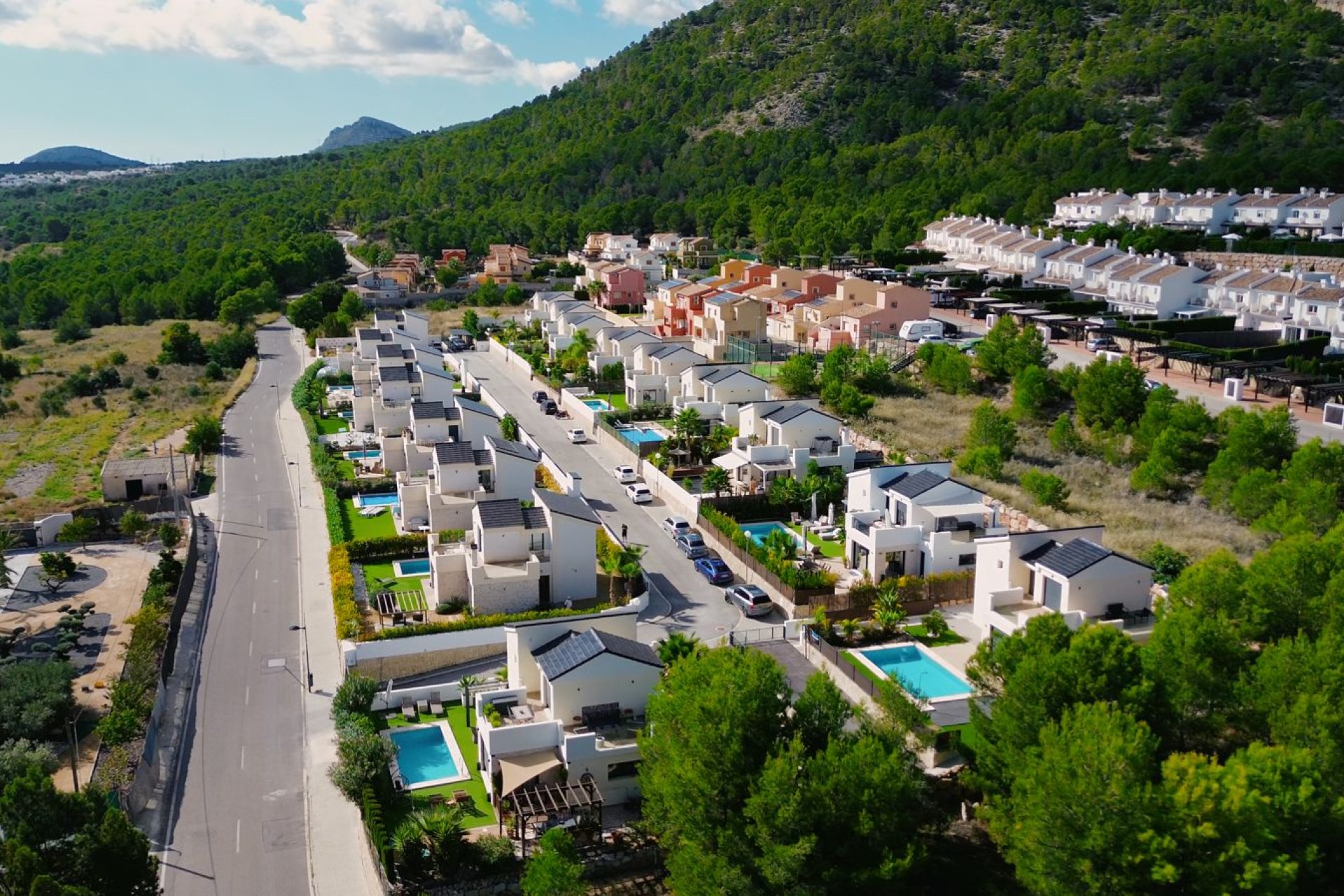 Resale - Villa -
Polop - Costa Blanca